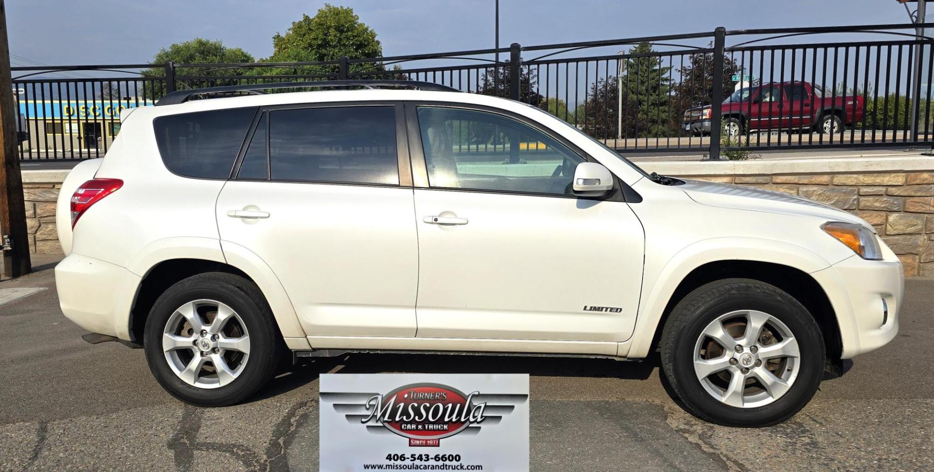 2011 White /Gray Toyota RAV4 Limited V6 4WD (2T3DK4DV9BW) with an 3.5L V6 DOHC 24V engine, 5-Speed Automatic transmission, located at 450 N Russell, Missoula, MT, 59801, (406) 543-6600, 46.874496, -114.017433 - Good Miles AWD Toyota SUV. Need I say More? Desirable 3.5L V6 Engine. Automatic Transmission. Power Sunroof. Power Drivers Seat. Heated Seats. Steering Wheel Audio Controls. Bluetooth. AM FM SAT CD Player. JBL Sound. Air. Cruise. Tilt. We Finance through local Credit Unions. We do NOT offer In H - Photo#7