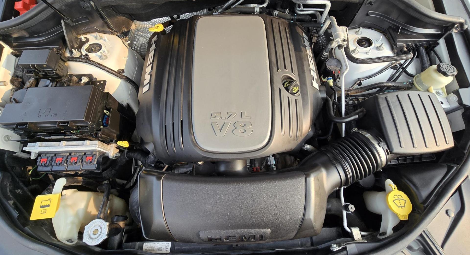 2013 White /Black Dodge Durango Crew AWD (1C4SDJDT7DC) with an 5.7L V8 OHV 16V engine, 5-Speed Automatic transmission, located at 450 N Russell, Missoula, MT, 59801, (406) 543-6600, 46.874496, -114.017433 - 5.7 Hemi Powered AWD SUV. 3rd Row Seating. Power Sunroof. Remote Start. Heated Leather Front Seats. AM FM SAT CD Player. Navigation. Bluetooth Audio and Phone. Backup Camera. Air. Cruise. Tilt. Lots of Power to Play and the Room of a Family Car. - Photo#20