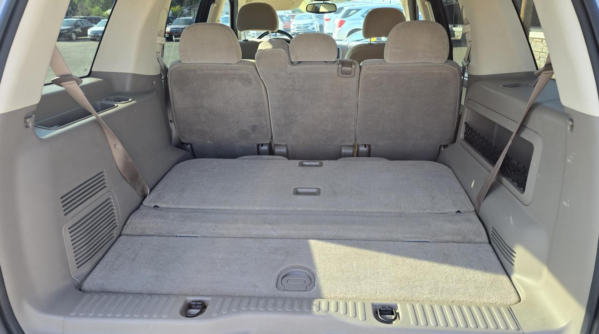 2004 Gold /Gray Ford Explorer XLT 4.0L 4WD (1FMZU73K44Z) with an 4.0L V6 SOHC 12V FFV engine, 5-Speed Automatic Overdrive transmission, located at 450 N Russell, Missoula, MT, 59801, (406) 543-6600, 46.874496, -114.017433 - Photo#11