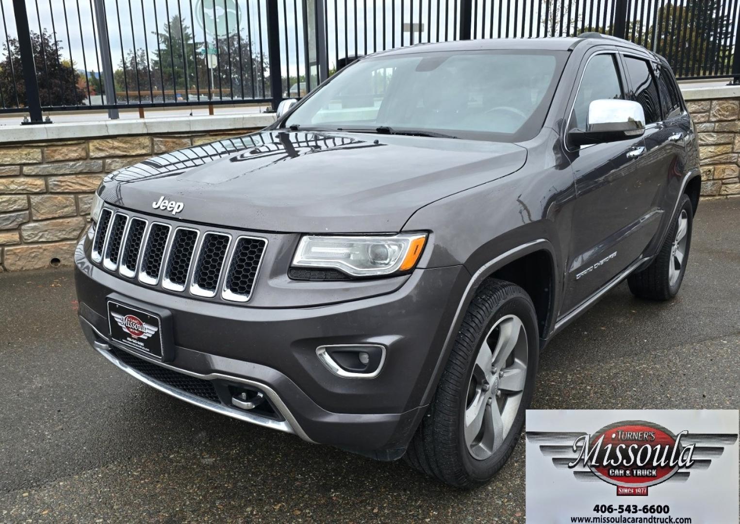 2015 Grey /Black Jeep Grand Cherokee Overland 4WD (1C4RJFCGXFC) with an 3.6L V6 DOHC 24V engine, 8-Speed Automatic transmission, located at 450 N Russell, Missoula, MT, 59801, (406) 543-6600, 46.874496, -114.017433 - Clean 4WD SUV. Peppy 3.6L V6 Engine. 8 Speed Automatic Transmission this Paddle Shifters for Manual Shifting. Huge Panoramic Sun Roof. Front and Rear Heated Seats. Heated Steering Wheel. Vented Front Seats for Cooling. AM FM SAT. Bluetooth Audio and Phone. Navigation. Backup Camera. Remote Start. Po - Photo#3