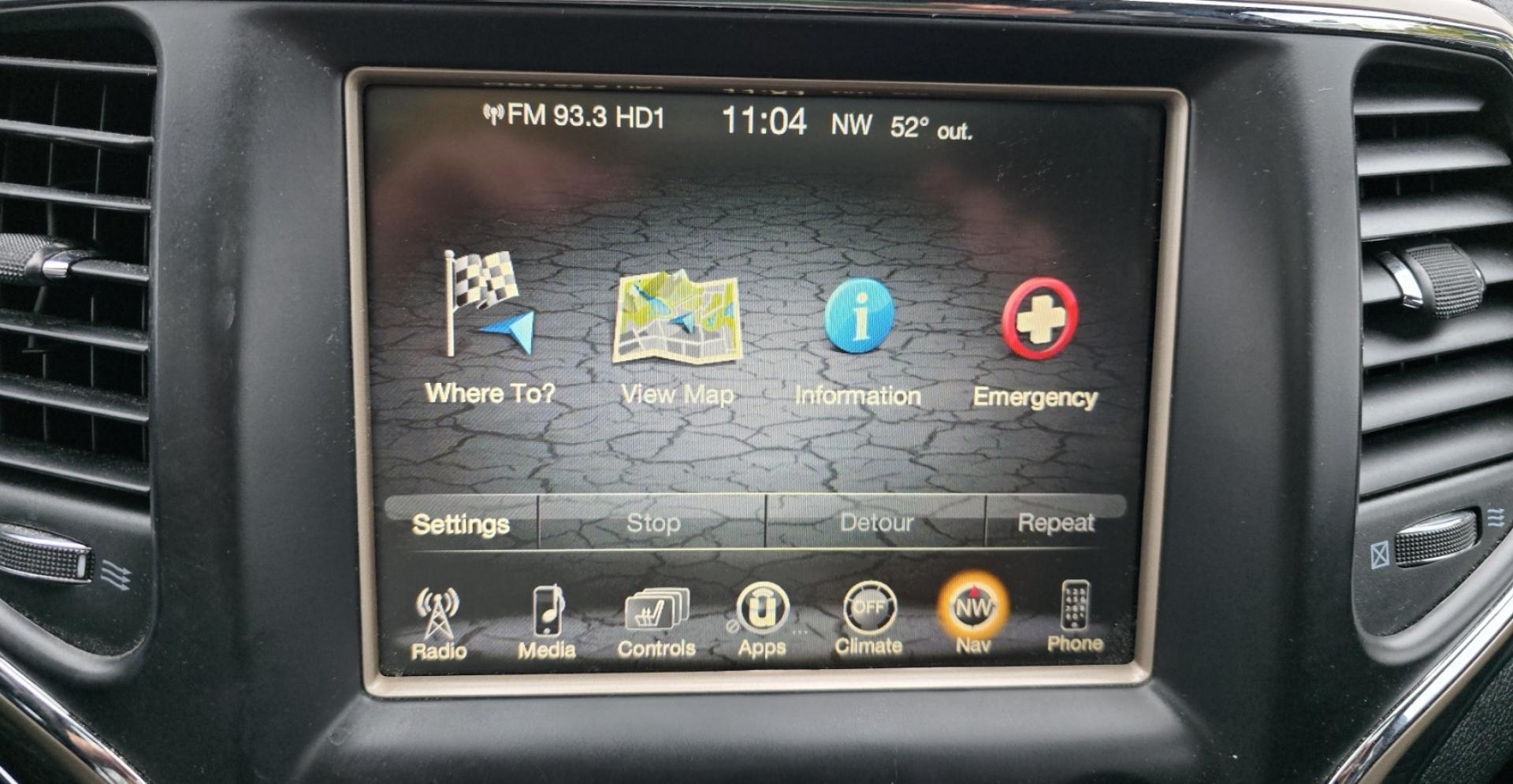 2015 Grey /Black Jeep Grand Cherokee Overland 4WD (1C4RJFCGXFC) with an 3.6L V6 DOHC 24V engine, 8-Speed Automatic transmission, located at 450 N Russell, Missoula, MT, 59801, (406) 543-6600, 46.874496, -114.017433 - Clean 4WD SUV. Peppy 3.6L V6 Engine. 8 Speed Automatic Transmission this Paddle Shifters for Manual Shifting. Huge Panoramic Sun Roof. Front and Rear Heated Seats. Heated Steering Wheel. Vented Front Seats for Cooling. AM FM SAT. Bluetooth Audio and Phone. Navigation. Backup Camera. Remote Start. Po - Photo#18