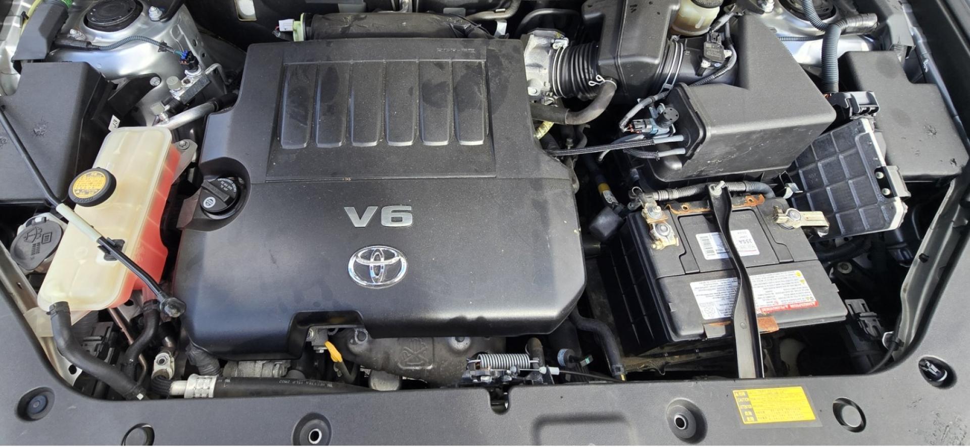 2010 Silver /Gray Toyota RAV4 V6 4WD (JTMBK4DV6AD) with an 3.5L V6 DOHC 24V engine, 5-Speed Automatic transmission, located at 450 N Russell, Missoula, MT, 59801, (406) 543-6600, 46.874496, -114.017433 - Photo#19