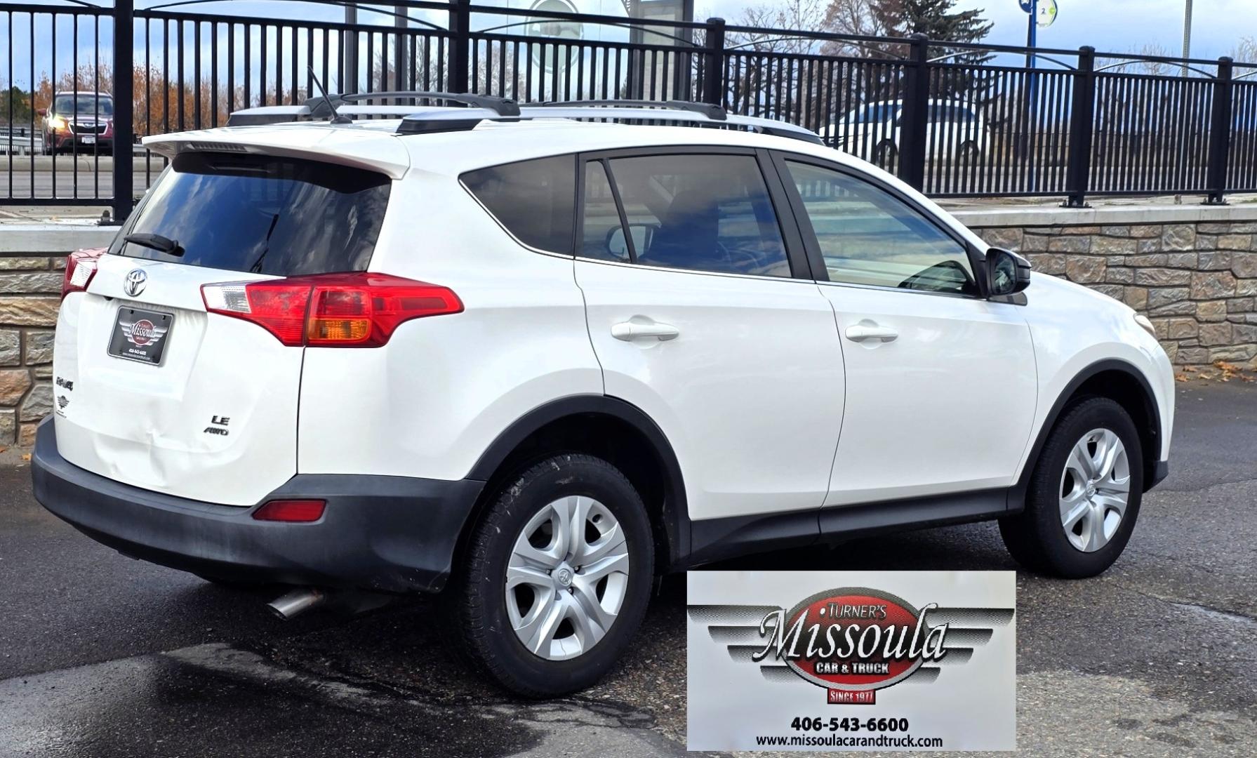 2013 White /Tan Toyota RAV4 LE AWD (JTMBFREV5D5) with an 2.5L L4 DOHC 16V engine, 6-Speed Automatic transmission, located at 450 N Russell, Missoula, MT, 59801, (406) 543-6600, 46.874496, -114.017433 - Extremely Clean 2 Owner AWD Toyota RAV4. 6 Speed Automatic Transmission. Air. Cruise. Tilt. Power Windows and Locks. AM FM CD Player. Bluetooth Audio and Phone. Backup Camera. Roof Rack. We Finance through local Credit Unions. We do NOT offer In House (Buy Here Pay Here) Financing. - Photo#2