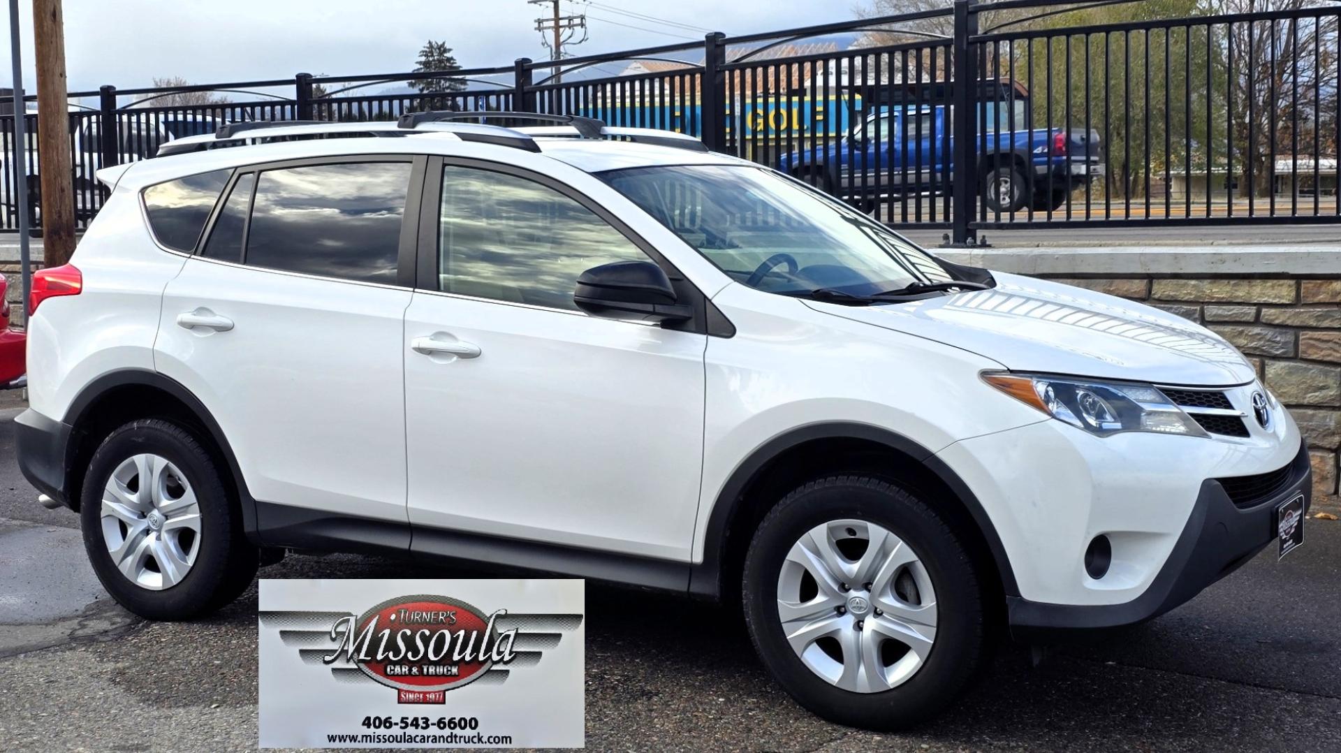2013 White /Tan Toyota RAV4 LE AWD (JTMBFREV5D5) with an 2.5L L4 DOHC 16V engine, 6-Speed Automatic transmission, located at 450 N Russell, Missoula, MT, 59801, (406) 543-6600, 46.874496, -114.017433 - Extremely Clean 2 Owner AWD Toyota RAV4. 6 Speed Automatic Transmission. Air. Cruise. Tilt. Power Windows and Locks. AM FM CD Player. Bluetooth Audio and Phone. Backup Camera. Roof Rack. We Finance through local Credit Unions. We do NOT offer In House (Buy Here Pay Here) Financing. - Photo#3
