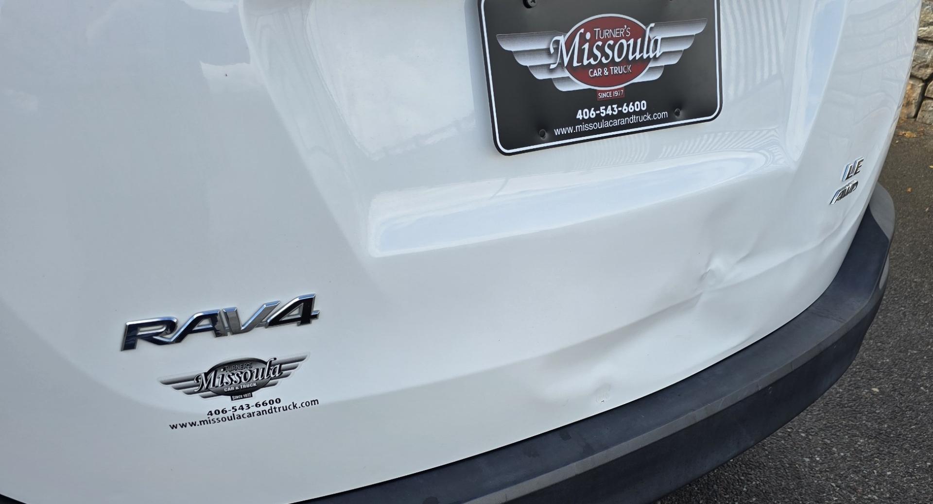 2013 White /Tan Toyota RAV4 LE AWD (JTMBFREV5D5) with an 2.5L L4 DOHC 16V engine, 6-Speed Automatic transmission, located at 450 N Russell, Missoula, MT, 59801, (406) 543-6600, 46.874496, -114.017433 - Extremely Clean 2 Owner AWD Toyota RAV4. 6 Speed Automatic Transmission. Air. Cruise. Tilt. Power Windows and Locks. AM FM CD Player. Bluetooth Audio and Phone. Backup Camera. Roof Rack. We Finance through local Credit Unions. We do NOT offer In House (Buy Here Pay Here) Financing. - Photo#9