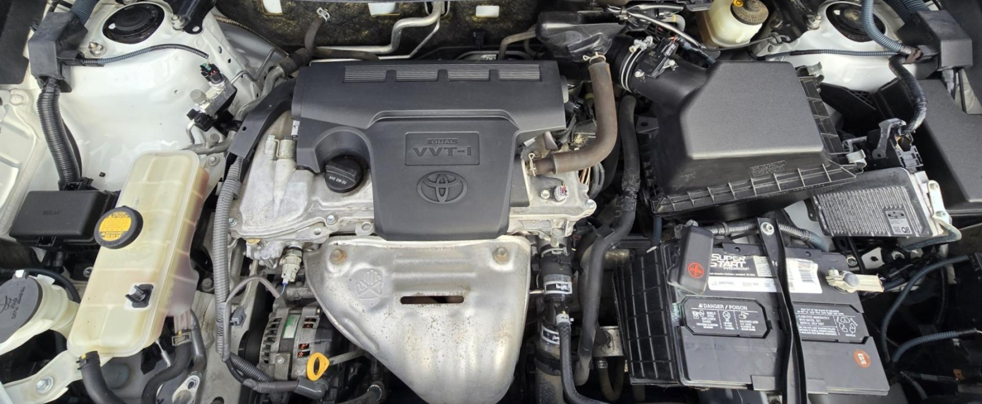 2013 White /Tan Toyota RAV4 LE AWD (JTMBFREV5D5) with an 2.5L L4 DOHC 16V engine, 6-Speed Automatic transmission, located at 450 N Russell, Missoula, MT, 59801, (406) 543-6600, 46.874496, -114.017433 - Extremely Clean 2 Owner AWD Toyota RAV4. 6 Speed Automatic Transmission. Air. Cruise. Tilt. Power Windows and Locks. AM FM CD Player. Bluetooth Audio and Phone. Backup Camera. Roof Rack. We Finance through local Credit Unions. We do NOT offer In House (Buy Here Pay Here) Financing. - Photo#20