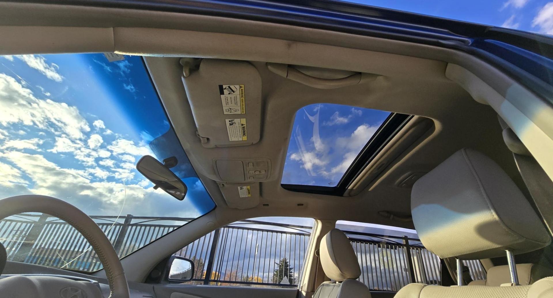 2005 Blue /White Hyundai Tucson GLS 2.7 4WD (KM8JN72D65U) with an 2.6L V6 DOHC 24V engine, 4-Speed Automatic Overdrive transmission, located at 450 N Russell, Missoula, MT, 59801, (406) 543-6600, 46.874496, -114.017433 - Hard to come across Affordable 2 Owner AWD SUV. Spunky 2.7L V6 Engine. Automatic Transmission. Power Sunroof. Power Windows and Locks. Heated Seats. Air. Cruise. Tilt. AM FM Cassette. Excellent Tires. Passenger Front Seat is a little worn so it has a seat cover on it. Because of the age, financi - Photo#19