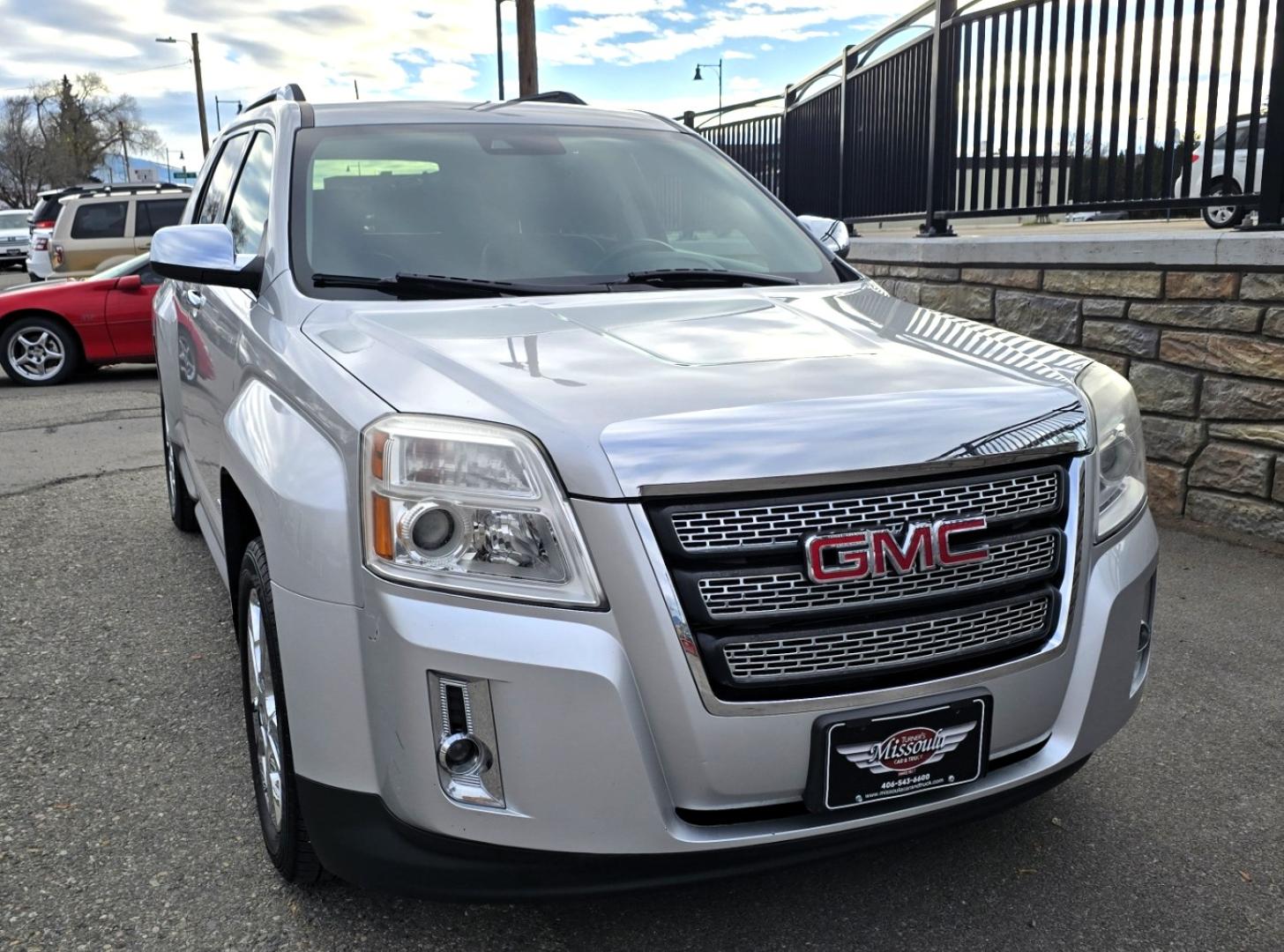 2015 Silver /Black GMC Terrain SLT2 AWD (2GKFLYE34F6) with an 3.6L V6 DOHC 24V engine, 6-Speed Automatic transmission, located at 450 N Russell, Missoula, MT, 59801, (406) 543-6600, 46.874496, -114.017433 - Beefy AWD SUV. 3.6L V6 Engine. 6 Speed Automatic Transmission. Power Sunroof. Air. Cruise. Tilt. Power Drivers Seat. Power Lift Gate. Power Windows and Locks. AM FM SAT CD Player. Bluetooth Audio and Phone. Backup Camera. Nice Touring Radial Tires. Remote Start. We Finance through local Credit U - Photo#5