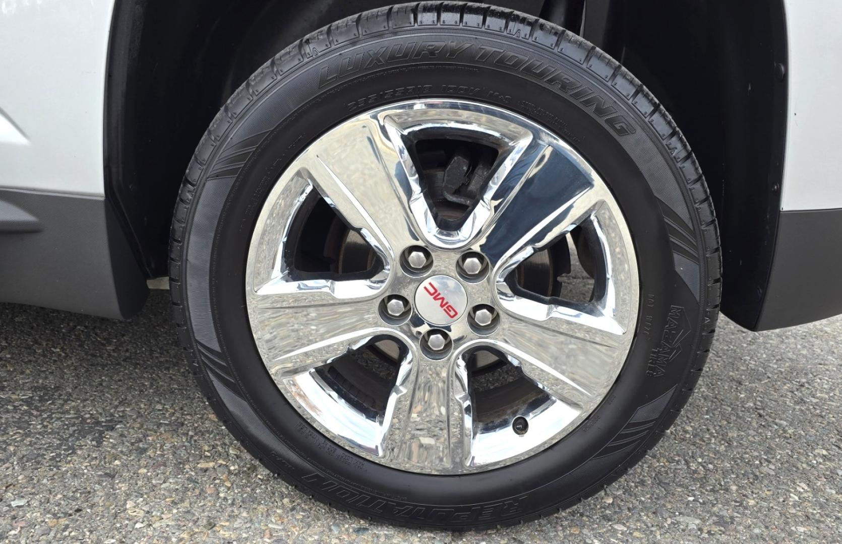 2015 Silver /Black GMC Terrain SLT2 AWD (2GKFLYE34F6) with an 3.6L V6 DOHC 24V engine, 6-Speed Automatic transmission, located at 450 N Russell, Missoula, MT, 59801, (406) 543-6600, 46.874496, -114.017433 - Beefy AWD SUV. 3.6L V6 Engine. 6 Speed Automatic Transmission. Power Sunroof. Air. Cruise. Tilt. Power Drivers Seat. Power Lift Gate. Power Windows and Locks. AM FM SAT CD Player. Bluetooth Audio and Phone. Backup Camera. Nice Touring Radial Tires. Remote Start. We Finance through local Credit U - Photo#22