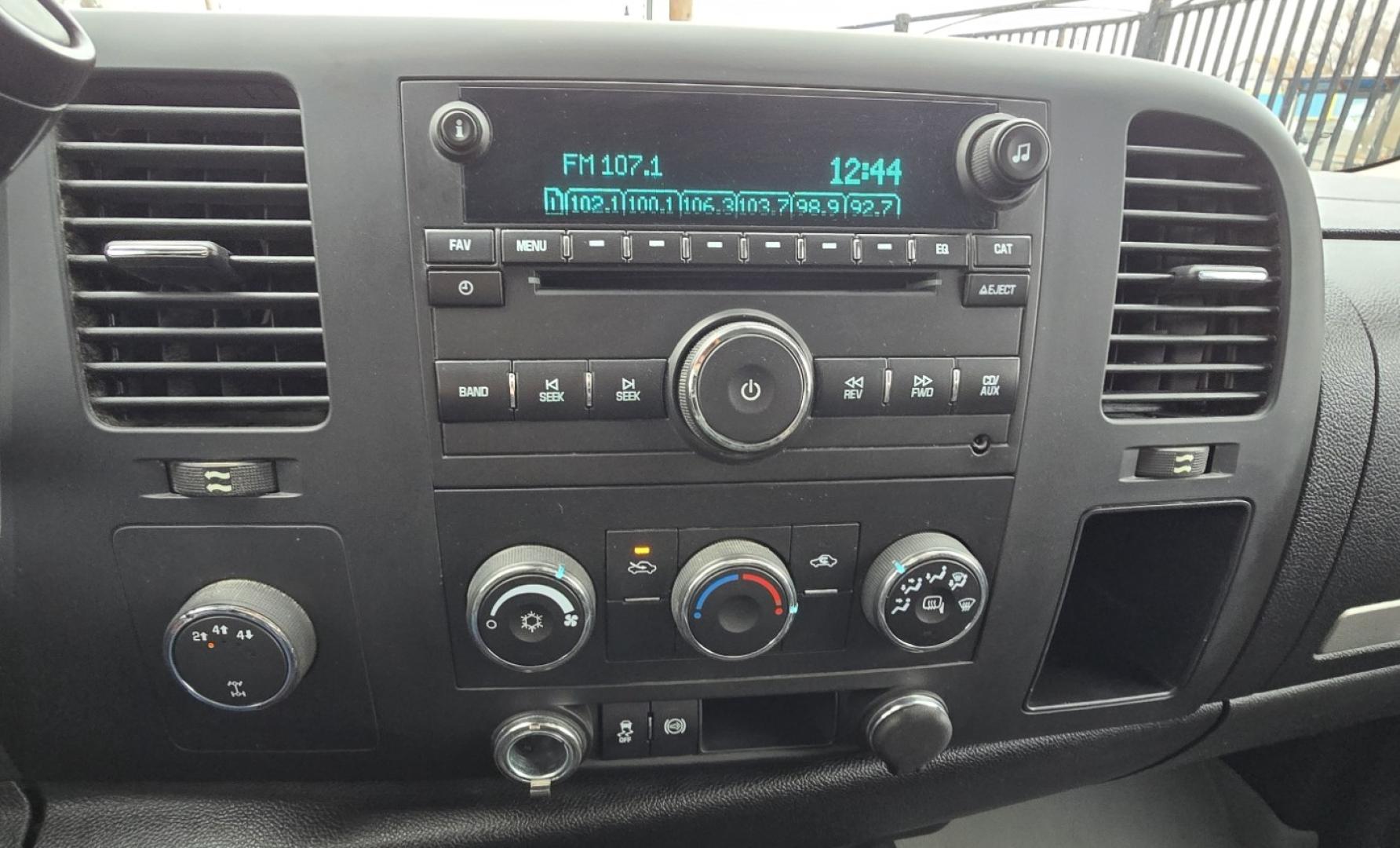 2013 Brown /Black GMC Sierra 2500HD SLE Ext. Cab 4WD (1GT220C86DZ) with an 6.6L V8 OHV 32V TURBO DIESEL engine, 6-Speed Automatic transmission, located at 450 N Russell, Missoula, MT, 59801, (406) 543-6600, 46.874496, -114.017433 - Rugged 4WD Chevy with a New Duramax Diesel Engine with only 25,000 miles on it. Tons of Upgrades and work done with receipts. Allison Automatic Transmission. Nice Flatbed. Power Windows and Locks. Air. Cruise. Tilt. AM FM CD Player. Running Boards. Nice Tires and Wheels. We Finance through local - Photo#9