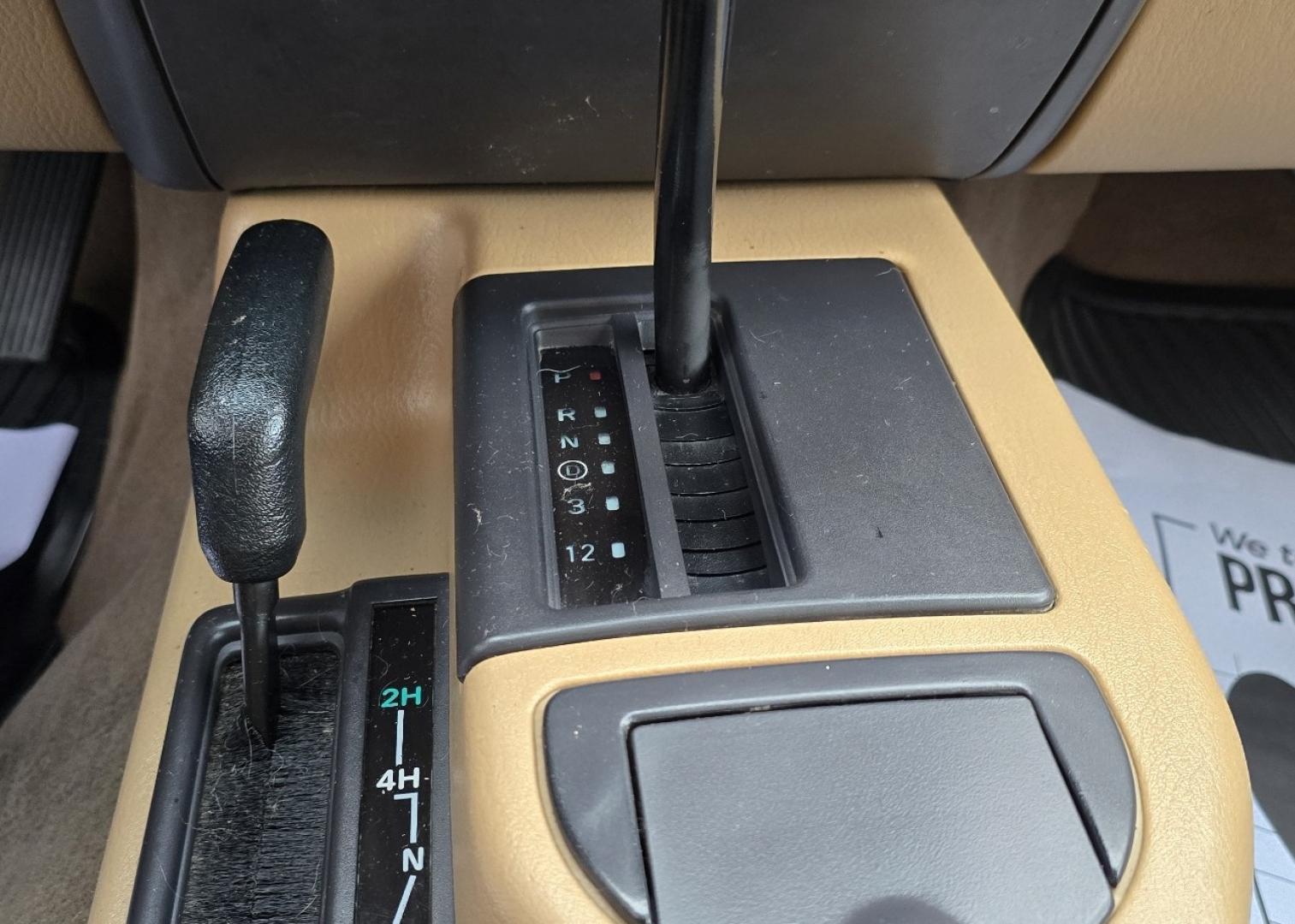 1999 White /Tan Jeep Cherokee SE 4-Door 4WD (1J4FF28S9XL) with an 4.0L L6 OHV 12V engine, Automatic transmission, located at 450 N Russell, Missoula, MT, 59801, (406) 543-6600, 46.874496, -114.017433 - 4WD Jeep Cherokee with the almost bullet proof 4.0L Straight Six Engine. Excellent Miles for the Year. Automatic Transmission. Air. Cruise. Tilt. Roof Rack. Nice Wheels. Does have the clear coat peeling on the passenger side. Because of the age, our lenders do not offer financing on this vehicle. - Photo#17