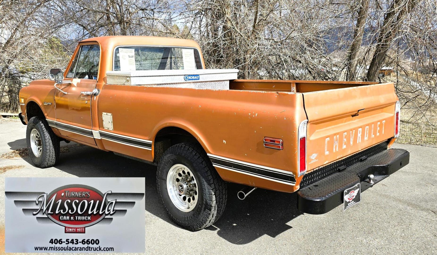 1971 Orange /Black Chevrolet C20 Custom Deluxe Custom Deluxe (CE241Z65340) with an 350 V8 engine, Automatic transmission, located at 450 N Russell, Missoula, MT, 59801, (406) 543-6600, 46.874496, -114.017433 - We find some rare birds but this may take the cake. 1971 Chevy 3/4 Ton Four Wheel Drive. 350 V8 Engine that runs fantastic and starts right up even in the cold weather. Automatic Transmission. Long Bed. Locking Warn Hubs. Nice Wheels and Tires. Dual Gas Tanks. Interior could use some restoration bu - Photo#5