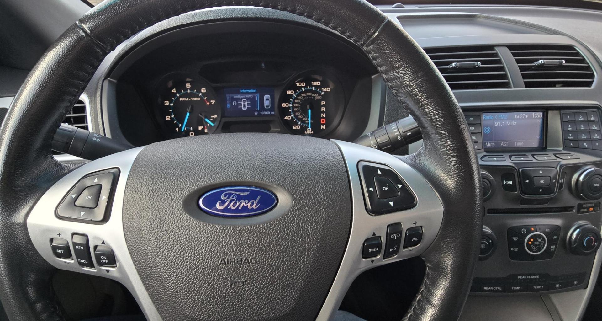 2012 Grey /Gray Ford Explorer XLT 4WD (1FMHK8D88CG) with an 3.5L V6 DOHC 24V engine, 6-Speed Automatic transmission, located at 450 N Russell, Missoula, MT, 59801, (406) 543-6600, 46.874496, -114.017433 - Clean AWD SUV. Zippy 3.5L V6 Engine. 6 Speed Automatic Transmission with Select Shift. 3rd Row Seating. Power Windows and Locks. AM FM CD Player. Bluetooth Audio and Phone Connection. Power Drivers Seat. Excellent Miles for it's age. Newer Firestone Tires. Clean Carfax and Title. We Finance thro - Photo#15