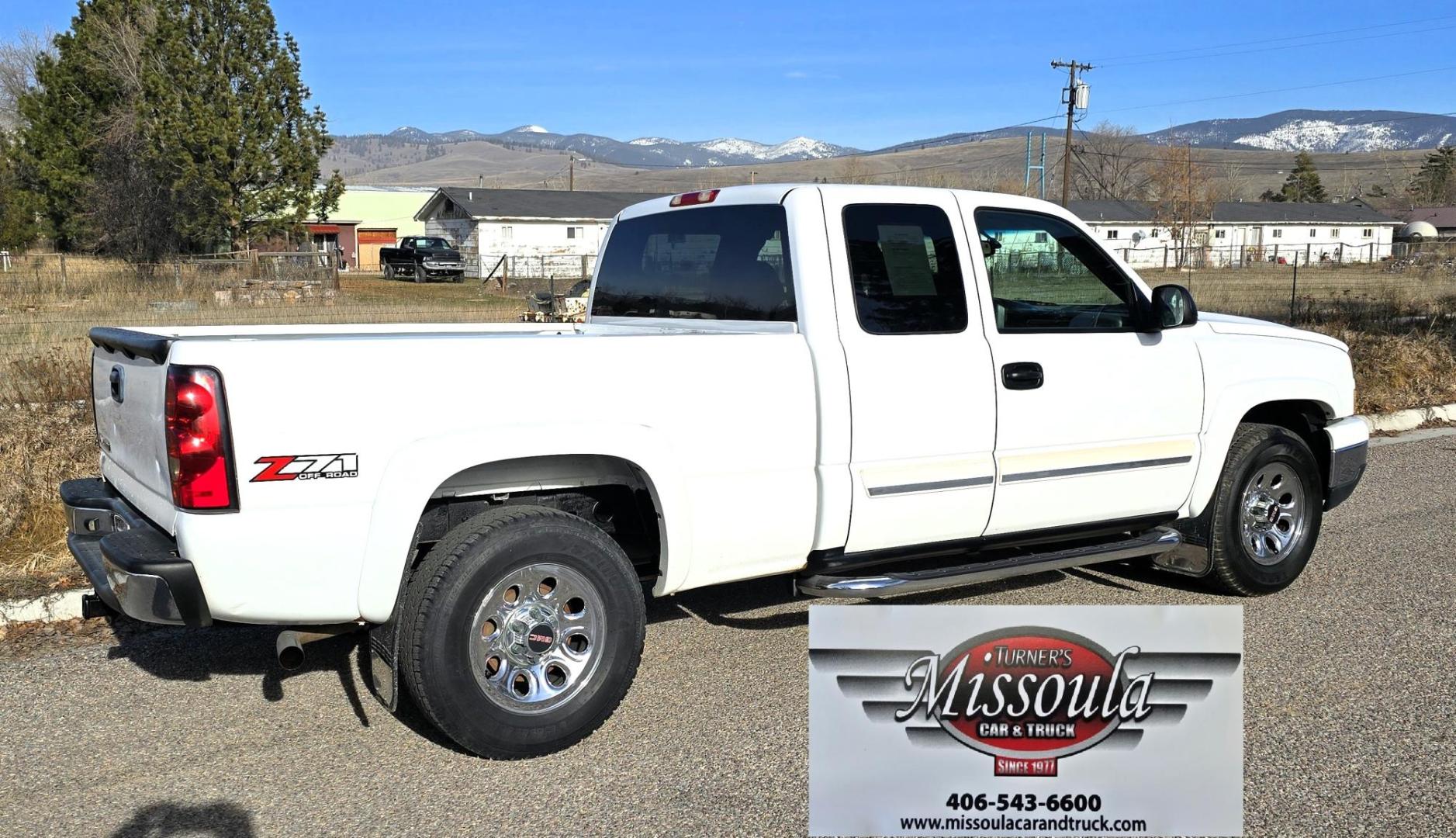 2006 White /Gray Chevrolet Silverado 1500 LS Ext. Cab 4WD (1GCEK19B46Z) with an 5.3L V8 OHV 16V engine, 4-Speed Automatic Overdrive transmission, located at 450 N Russell, Missoula, MT, 59801, (406) 543-6600, 46.874496, -114.017433 - 2006 Silverado 4WD. 5.3L V8 Engine. Automatic Transmission. Air Cruise. Tilt. Power Windows and Locks. Power Drivers Seat. The state of Montana misprinted the miles on the title when the truck came in from Canada so it has a Branded Title. The Miles are correct and do not exceed mechanical limits - Photo#1