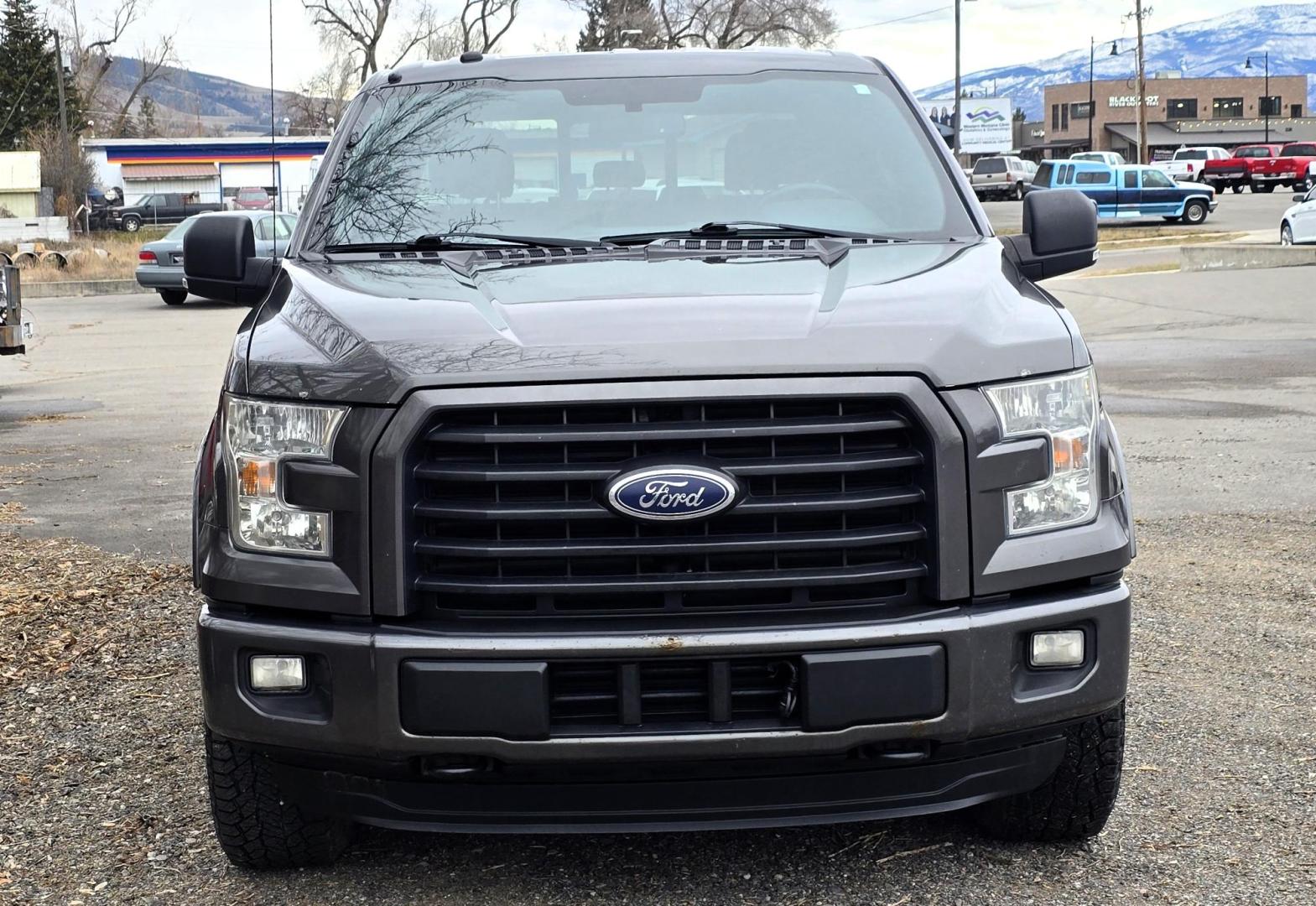 2016 Grey /Black Ford F-150 XLT SuperCrew 4WD (1FTEW1EPXGK) with an 2.7L V6 DOHC 24V engine, 6A transmission, located at 450 N Russell, Missoula, MT, 59801, (406) 543-6600, 46.874496, -114.017433 - Such a Nice 4WD Truck that runs amazing. Economical 2.7L V6 EcoBoost Engine. 6 Speed Automatic Transmission. Interior has tons of room. Power Front Seats. Power Sliding Rear Window. Power Windows and Locks. Remote Start. Air. Cruise. Tilt. AM FM SAT Stereo. Bluetooth Auto and Phone. Steering Wheel M - Photo#4