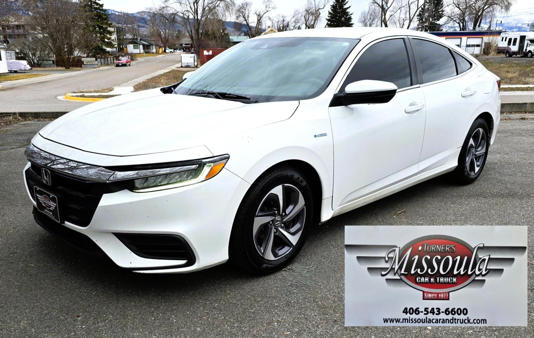 2019 White /Black Honda Insight EX Hybrid (19XZE4F5XKE) with an 1.5L L4 DOHC 16V engine, CVT transmission, located at 450 N Russell, Missoula, MT, 59801, (406) 543-6600, 46.874496, -114.017433 - Sleek Looking Hybrid. yes it's high miles but runs amazing. 1.5L Hybrid Engine. Automatic Transmission. Front Wheel Drive. Air. Cruise. Tilt. Power Windows and Locks. Remote Start. AM FM SAT. Bluetooth Audio and Phone Connection. Touch Screen. Tires are like new. Sell below Book. Because of the - Photo#3