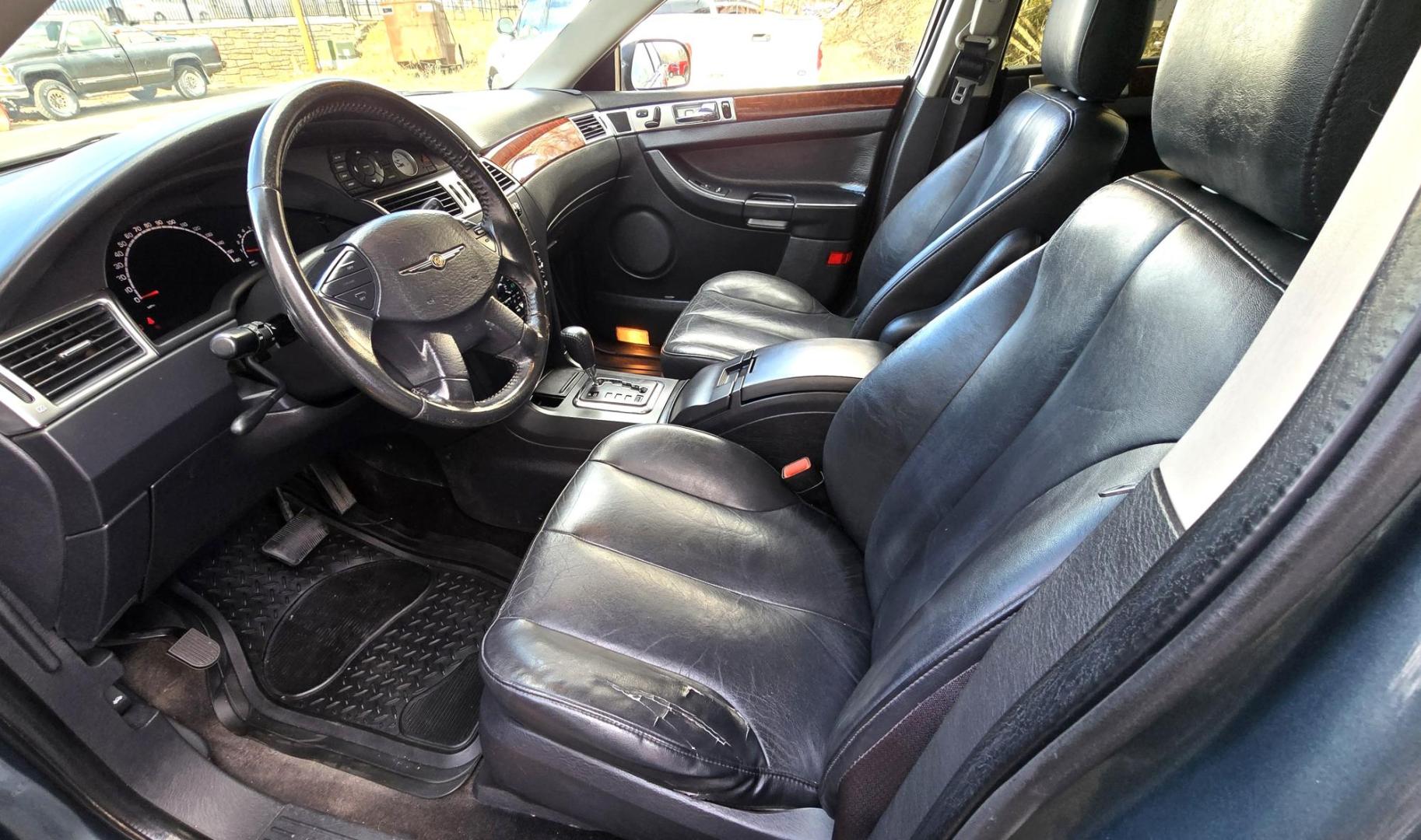 2005 Green /Black Chrysler Pacifica Touring Touring (2C8GF68405R) with an 3.5L V6 engine, Automatic Transmission transmission, located at 450 N Russell, Missoula, MT, 59801, (406) 543-6600, 46.874496, -114.017433 - Nice AWD SUV. 3.5L V6 Engine. Power Heated Leather Front Seats. Heated Middle Seats. 6 CD Changer. Power Sunroof. Air. Cruise. Tilt. Power Windows and Locks. 3rd Row Seating. Clean Title and Carfax. Because of the age, our lender do NOT offer financing. - Photo#18