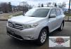 2012 Silver /Black Toyota Highlander Base 4WD (5TDBK3EH0CS) with an 3.5L V6 DOHC 24V engine, 5-Speed Automatic transmission, located at 450 N Russell, Missoula, MT, 59801, (406) 543-6600, 46.874496, -114.017433 - Highly Desirable AWD Toyota Highlander. Very Dependable 3.5L V6 Engine. Automatic Transmission. 3rd Row Seat. Power Sunroof. Heated Front Seats. Power Drivers Seat. Backup Camera. AM FM CD Player, Bluetooth. Power Windows and Locks. It's a Toyota so it won't last long. We Finance through local C - Photo#3