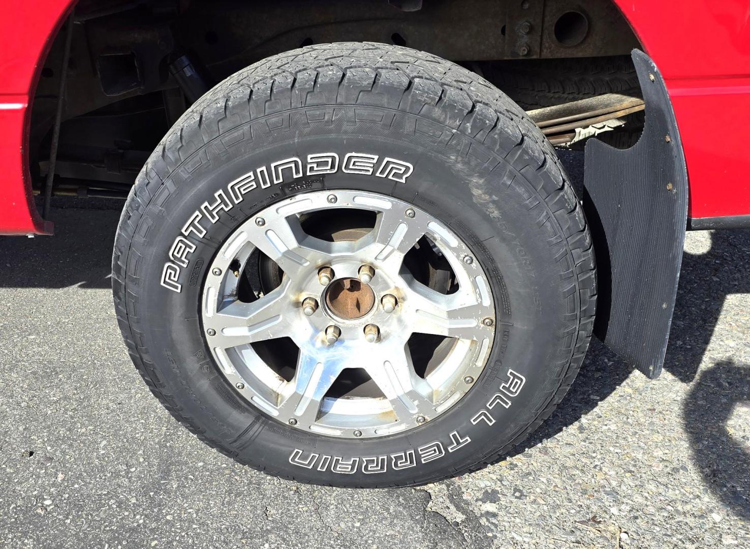 2008 Red /Gray Ford F-150 FX4 SuperCrew (1FTPW14V08K) with an 5.4L V8 SOHC 24V FFV engine, 4-Speed Automatic Overdrive transmission, located at 450 N Russell, Missoula, MT, 59801, (406) 543-6600, 46.874496, -114.017433 - Very Clean and Straight Ford F150 4WD. Excellent Miles! 5.4L V8 Engine. Automatic Transmission. Power Windows and Locks. Air Conditioning. Cruise Control. Tilt. Adjustable Foot Pedals. Power Drivers Seat. Tonneau Cover. Clean Title and Carfax. We Finance through local Credit Unions. We do NOT off - Photo#15