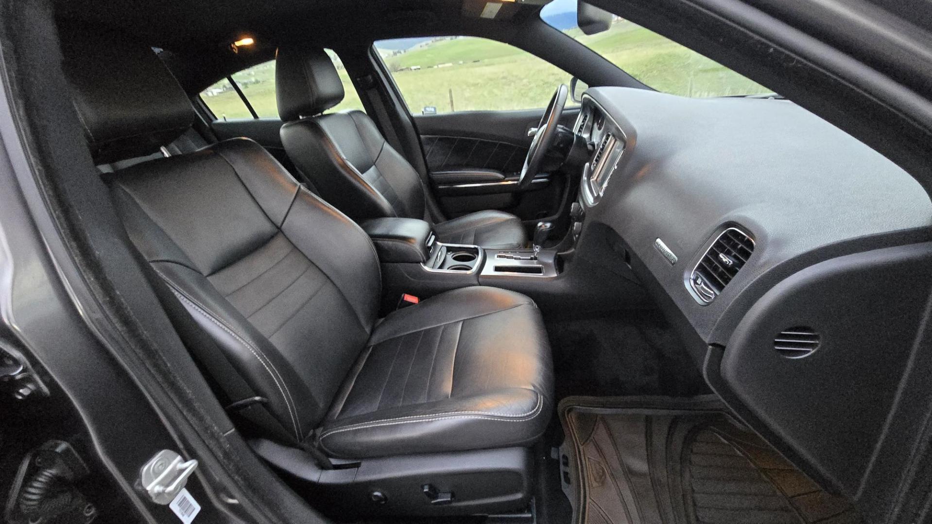 2013 Grey /Black Dodge Charger R/T (2C3CDXCT3DH) with an 5.7L V8 OHV 16V engine, 5-Speed Automatic transmission, located at 450 N Russell, Missoula, MT, 59801, (406) 543-6600, 46.874496, -114.017433 - Yup! It's Got a Hemi. Modern Muscle. Zippy 5.7 V8 Engine. Good Miles for it's age. Leather Package. Front Heated and Cooled Power Seats. Heated Rear Seats. Touch Screen. AM FM SAT. Bluetooth Audio and Phone. Power Windows and Locks. Dual Climate Control. We Finance through local Credit Unions. - Photo#10