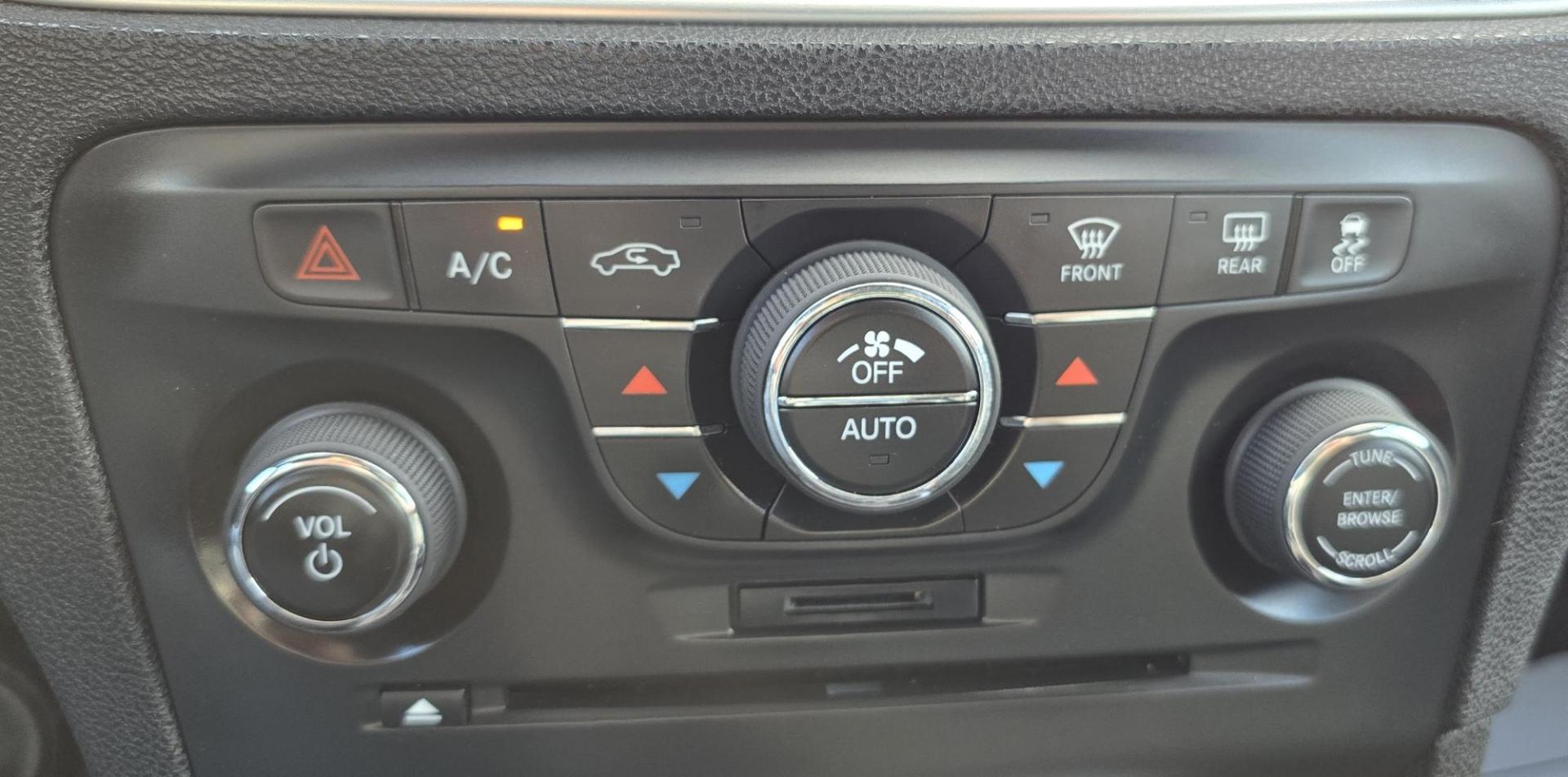 2013 Grey /Black Dodge Charger R/T (2C3CDXCT3DH) with an 5.7L V8 OHV 16V engine, 5-Speed Automatic transmission, located at 450 N Russell, Missoula, MT, 59801, (406) 543-6600, 46.874496, -114.017433 - Yup! It's Got a Hemi. Modern Muscle. Zippy 5.7 V8 Engine. Good Miles for it's age. Leather Package. Front Heated and Cooled Power Seats. Heated Rear Seats. Touch Screen. AM FM SAT. Bluetooth Audio and Phone. Power Windows and Locks. Dual Climate Control. We Finance through local Credit Unions. - Photo#15