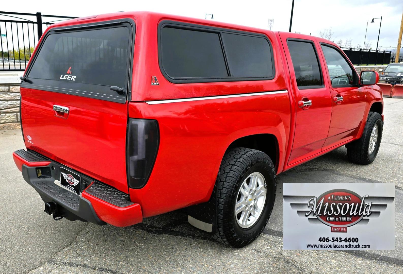 2011 Red /Tan Chevrolet Colorado 1LT Crew Cab 4WD (1GCHTCFE2B8) with an 2.9L L4 DOHC 16V engine, Automatic transmission, located at 450 N Russell, Missoula, MT, 59801, (406) 543-6600, 46.874496, -114.017433 - Yes it has a lot of Miles but come drive it and you will be impressed. 3.7L I5 Engine. Automatic Transmission. Air. Cruise. Tilt. Power Windows and Locks. Matching Topper. Because if the miles. Financing is NOT Available on this vehicle. - Photo#6