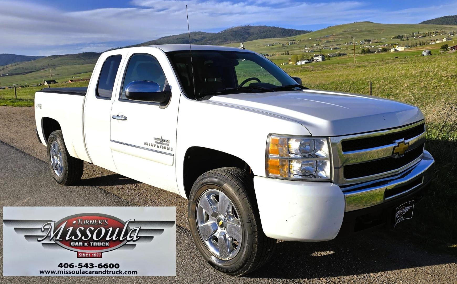 2009 White /Gray Chevrolet Silverado 1500 LT 4WD Texas Edition (1GCEK29039Z) with an 5.3L V8 OHV 16V FFV engine, 4-Speed Automatic transmission, located at 450 N Russell, Missoula, MT, 59801, (406) 543-6600, 46.874496, -114.017433 - Great Running 4WD. Reliable 5.3l V8 Engine. Automatic Transmission. Ice Cold Air Conditioning. Cruise Control. Power Windows and Locks. Power Drivers Seat. AM FM CD Player. Clean Title and Carfax. Yes it's high miles but its a reliable 4WD Truck that works well. We Finance through local Credit Un - Photo#10