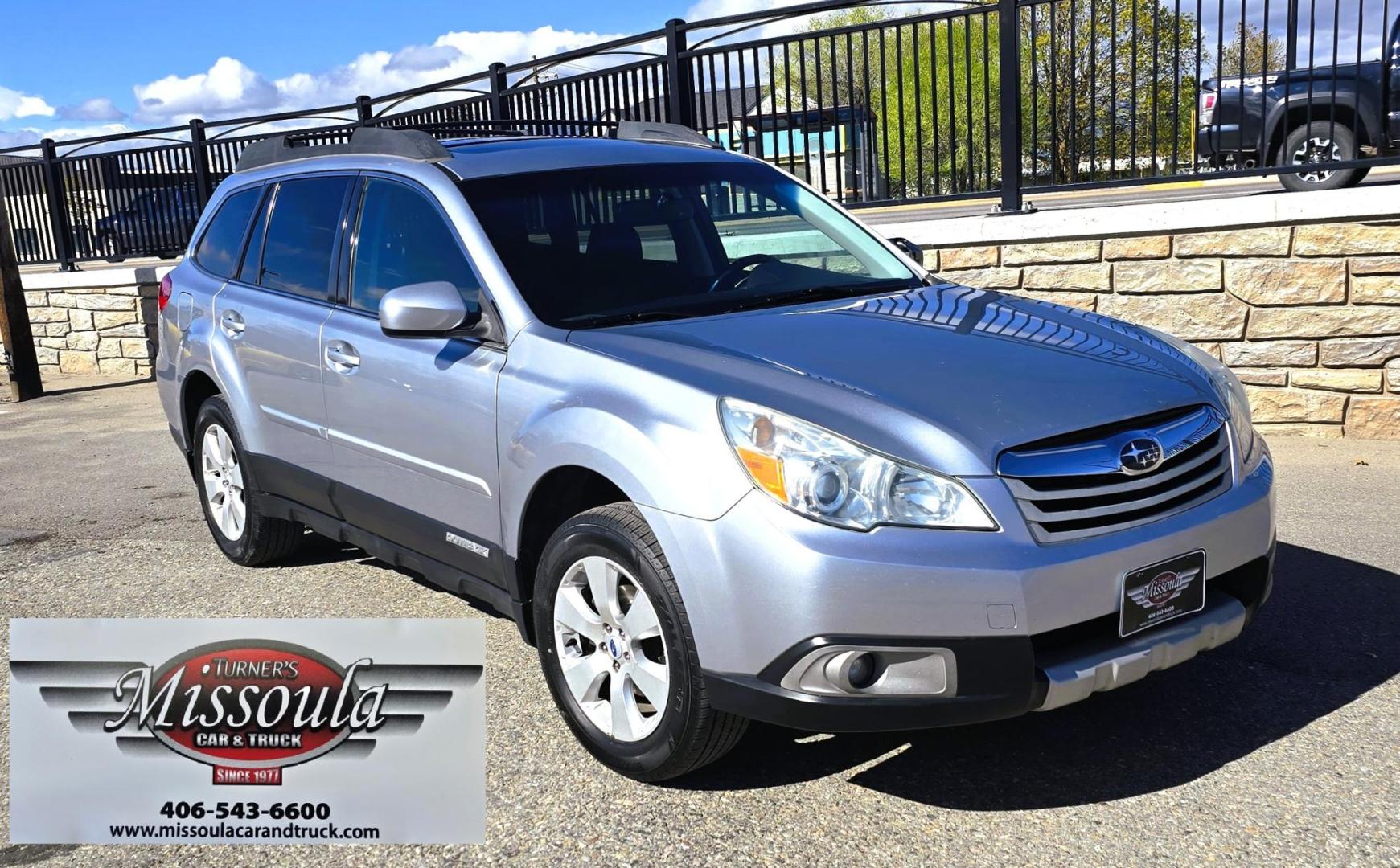 2012 Blue /Black Subaru Outback 2.5i Limited (4S4BRCKC1C3) with an 2.5L H4 DOHC 16V engine, Automatic transmission, located at 450 N Russell, Missoula, MT, 59801, (406) 543-6600, 46.874496, -114.017433 - Clean 2 Owner AWD Outback in Good Condition. We just replaced the Timing Belt, Water Pump, etc.. 2.5L H4 Engine. Automatic Transmission. Power Seats. Heated Front Seats. Power Sunroof. Air. cruise. Tilt. Power Windows and Locks. Backup Camera. AM FM CD Player. Clean Title and Carfax. We Finance - Photo#3