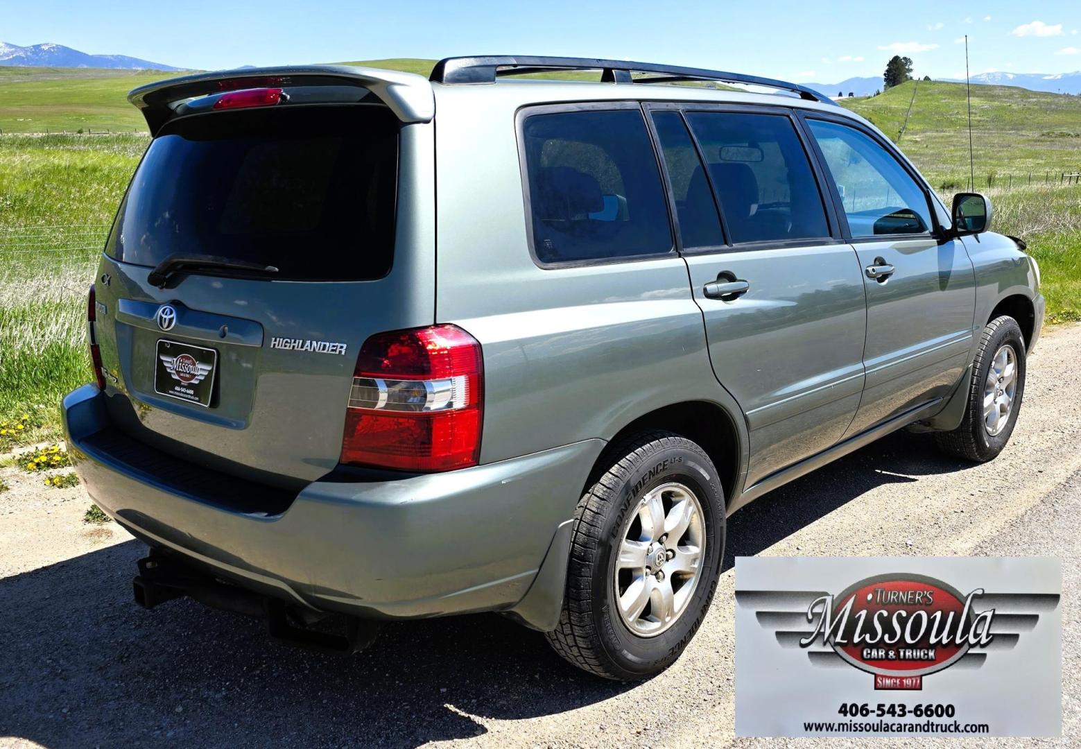 2004 Green /Tan Toyota Highlander Limited V6 4WD (JTEEP21AX40) with an 3.3L V6 DOHC 24V engine, 5-Speed Automatic Overdrive transmission, located at 450 N Russell, Missoula, MT, 59801, (406) 543-6600, 46.874496, -114.017433 - Another Clean Toyota AWD SUV. Strong 3.3L V6 Engine Automatic Transmission. 3rd Row Seating. Cold Air Conditioning. Cruise Control. Tilt Steering. Power Windows and Locks. AM FM CD Player. Tires are excellent. Clean Title and Carfax. It's a AWD Toyota so it won't last long. Because oft he age, ou - Photo#7