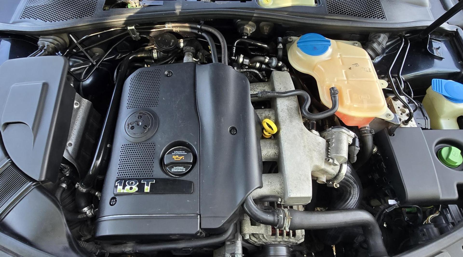 2005 Blue /Black Volkswagen Passat Wagon GLS (WVWDD63B55E) with an 1.8L L4 DOHC 20V TURBO engine, Automatic transmission, located at 450 N Russell, Missoula, MT, 59801, (406) 543-6600, 46.874496, -114.017433 - Strong Running AWD VW Wagon. 1.8L Turbo Engine. Automatic Transmission. Only 116,000 Miles. Air. Cruise. Tilt. Power Windows and Locks. Sunroof. AM FM CD Cassette Player. Heated Front Seats. Clean Title and Carfax. Because of the age, our lenders do NOT offer financing on this vehicle. - Photo#13
