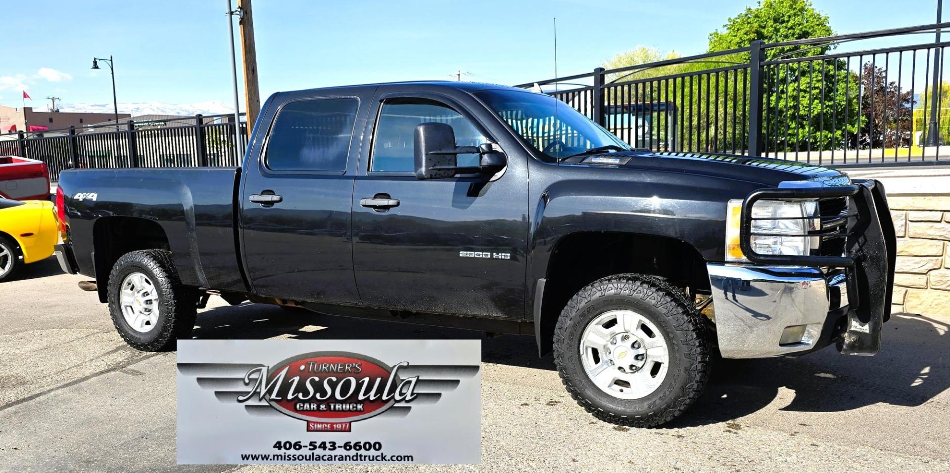 2010 Black /Black Chevrolet Silverado 2500HD LT1 Crew Cab 4WD (1GC4KXBG4AF) with an 6.0L V8 OHV 16V FFV engine, 6-Speed Automatic transmission, located at 450 N Russell, Missoula, MT, 59801, (406) 543-6600, 46.874496, -114.017433 - Nice Heavy Duty 3/4 Ton 4WD. 6.0L V8 Engine. 6 Speed Automatic Transmission. Air Conditioning. Cruise Control. Tilt Wheel. Adjustable Foot Pedals. Power Windows and Locks. Built In Electronic Trailer Brake. Set up for Towing. Gooseneck Ball. Clean Title and Carfax. We Finance through local Credi - Photo#4
