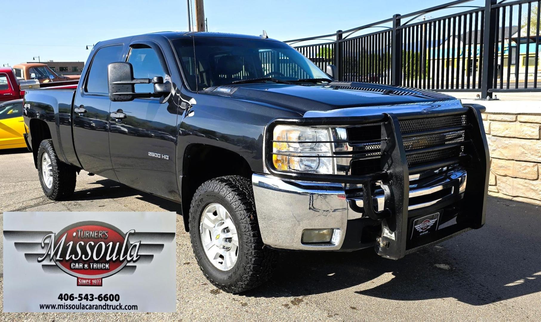 2010 Black /Black Chevrolet Silverado 2500HD LT1 Crew Cab 4WD (1GC4KXBG4AF) with an 6.0L V8 OHV 16V FFV engine, 6-Speed Automatic transmission, located at 450 N Russell, Missoula, MT, 59801, (406) 543-6600, 46.874496, -114.017433 - Nice Heavy Duty 3/4 Ton 4WD. 6.0L V8 Engine. 6 Speed Automatic Transmission. Air Conditioning. Cruise Control. Tilt Wheel. Adjustable Foot Pedals. Power Windows and Locks. Built In Electronic Trailer Brake. Set up for Towing. Gooseneck Ball. Clean Title and Carfax. We Finance through local Credi - Photo#5