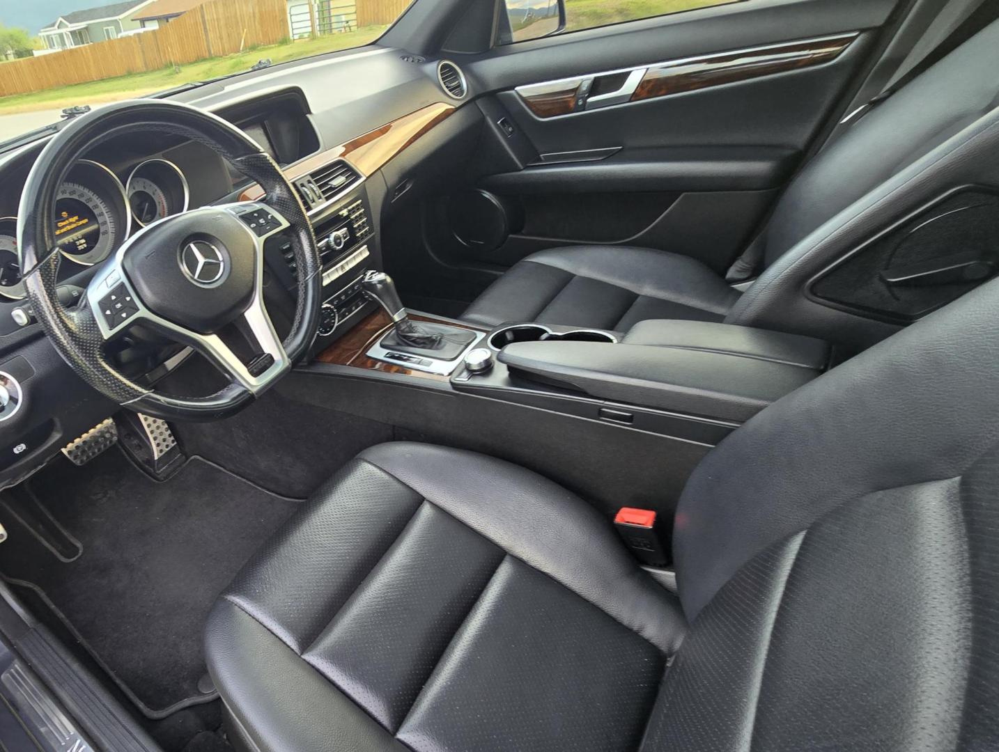 2013 Grey /Black Mercedes-Benz C-Class C300 4MATIC Sport Sedan (WDDGF8AB0DR) with an 3.0L V6 DOHC 24V engine, 7-Speed Automatic transmission, located at 450 N Russell, Missoula, MT, 59801, (406) 543-6600, 46.874496, -114.017433 - Elegant yet Economical. Classy AWD Mercedes with a zippy 3.5L V6 Engine. 7 Speed Automatic Transmission. Power Sunroof. Leather Heated Seats. Navigation. Air. Cruise. Tilt. Power Windows and Locks. AM FM CD Stereo. Bluetooth Audio and Phone Connection. Clean Title and Carfax. We Finance through - Photo#11