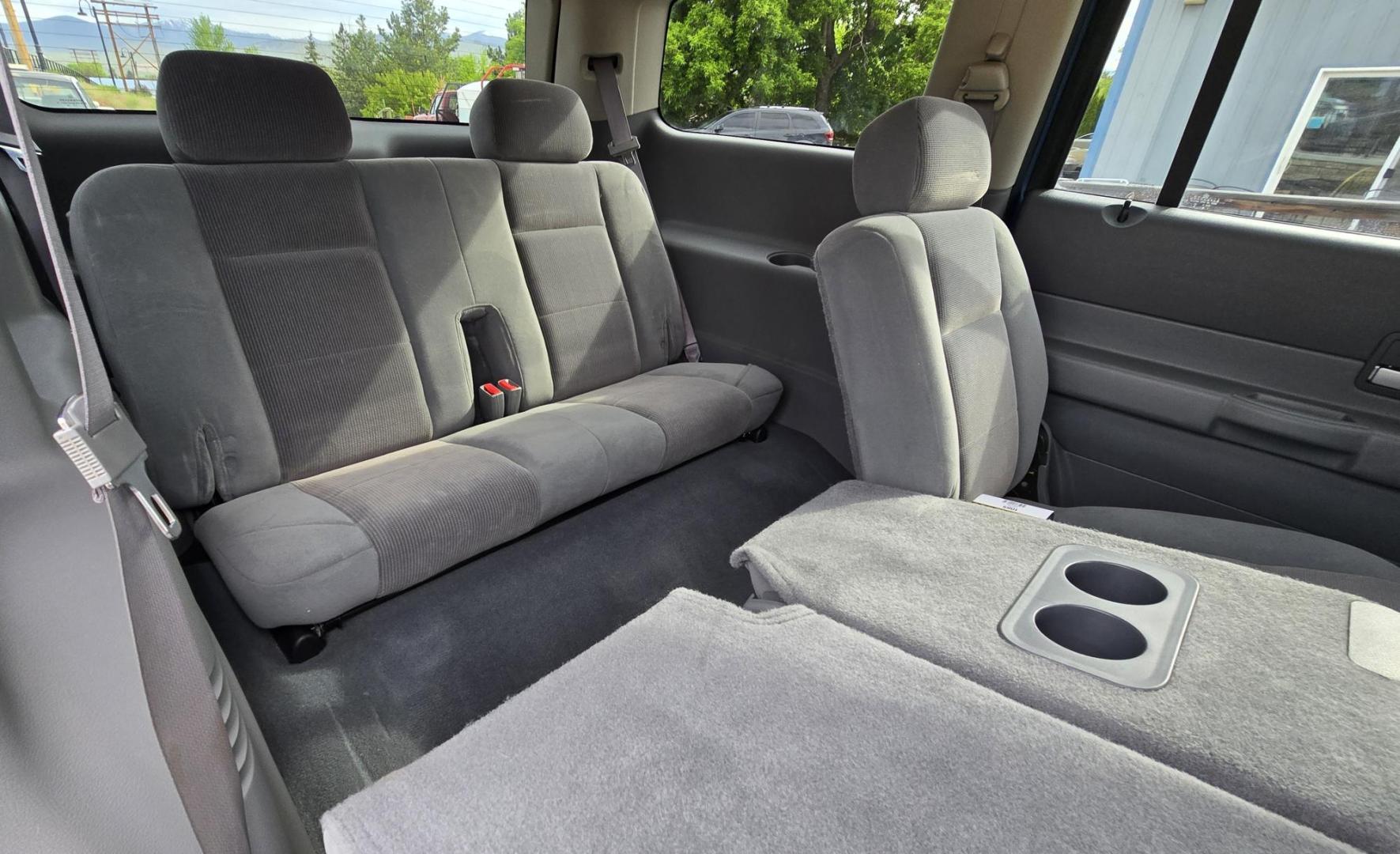 2005 Blue /Gray Dodge Durango Adventurer Model 2WD (1D4HD48D95F) with an 5.7L V8 OHV 16V engine, 5-Speed Automatic Overdrive transmission, located at 450 N Russell, Missoula, MT, 59801, (406) 543-6600, 46.874496, -114.017433 - Yup, It's got a Hemi! Roomy Rear Wheel Drive SUV with 3rd Row Seating. Air Conditioning was just serviced. Cruise Control. Power Windows and Locks. AM FM CD Player. Like New BF Goodrich Tires. Does have a small blemish on the left rear quarter panel. Clean Title and Carfax. Because of the age, ou - Photo#13