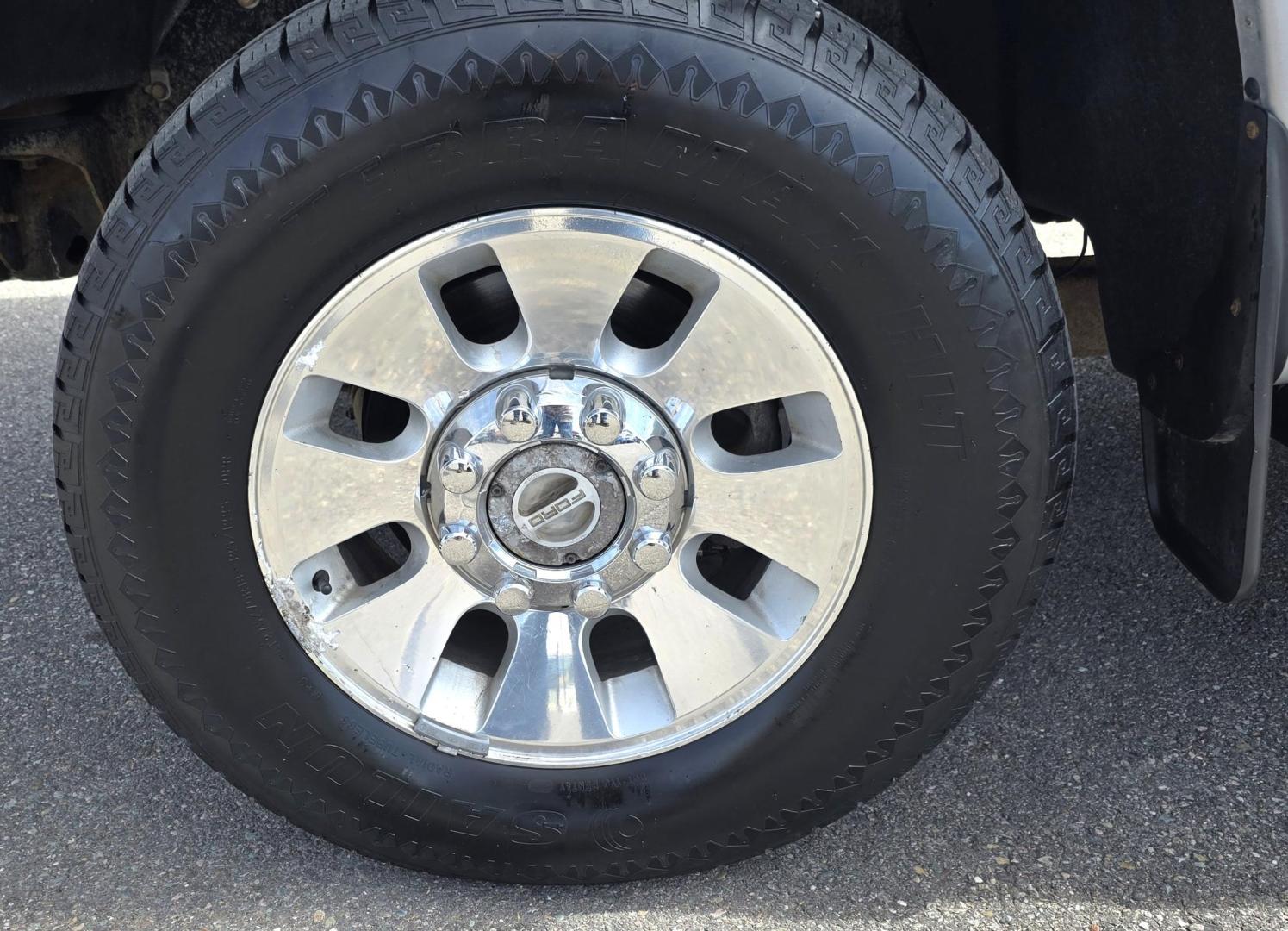 2008 Maroon /White Ford F-350 SD Lariat 4WD (1FTWW31R98E) with an 6.4L V8 OHV 32V TURBO DIESEL engine, Automatic transmission, located at 450 N Russell, Missoula, MT, 59801, (406) 543-6600, 46.874496, -114.017433 - Another Beastly 4WD Truck at Missoula Car and Truck. One Ton Crew Cab. 6.4L Power Stroke Diesel Engine. Automatic Transmission. Power Heated Front Seats. Adjustable Foot Pedals. Power Windows and Locks. Power Rear Window. Running Boards. Goose Neck Ball. Power Extending Side Mirrors. Max Towing Cap - Photo#15
