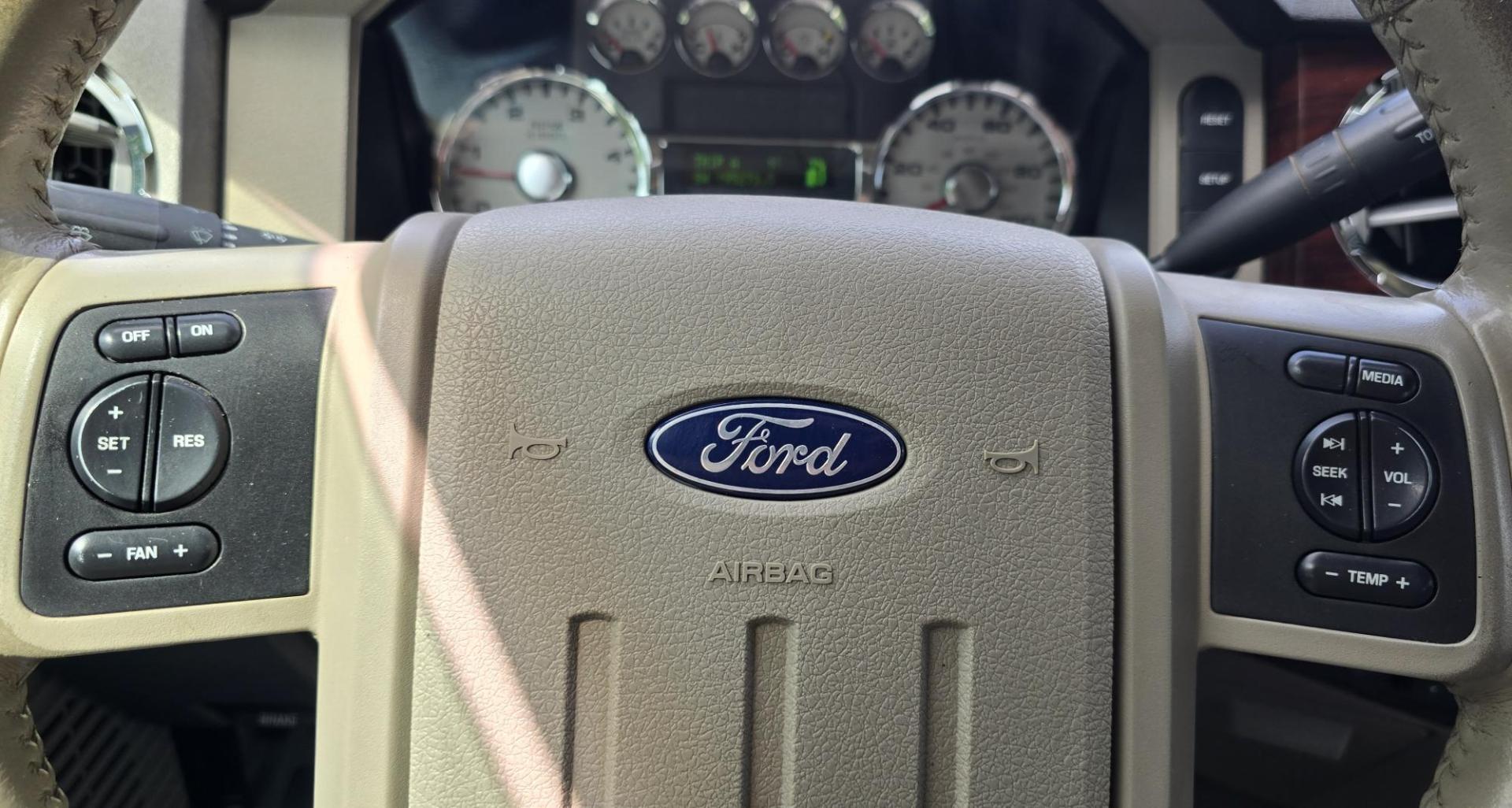 2008 Maroon /White Ford F-350 SD Lariat 4WD (1FTWW31R98E) with an 6.4L V8 OHV 32V TURBO DIESEL engine, Automatic transmission, located at 450 N Russell, Missoula, MT, 59801, (406) 543-6600, 46.874496, -114.017433 - Another Beastly 4WD Truck at Missoula Car and Truck. One Ton Crew Cab. 6.4L Power Stroke Diesel Engine. Automatic Transmission. Power Heated Front Seats. Adjustable Foot Pedals. Power Windows and Locks. Power Rear Window. Running Boards. Goose Neck Ball. Power Extending Side Mirrors. Max Towing Cap - Photo#14