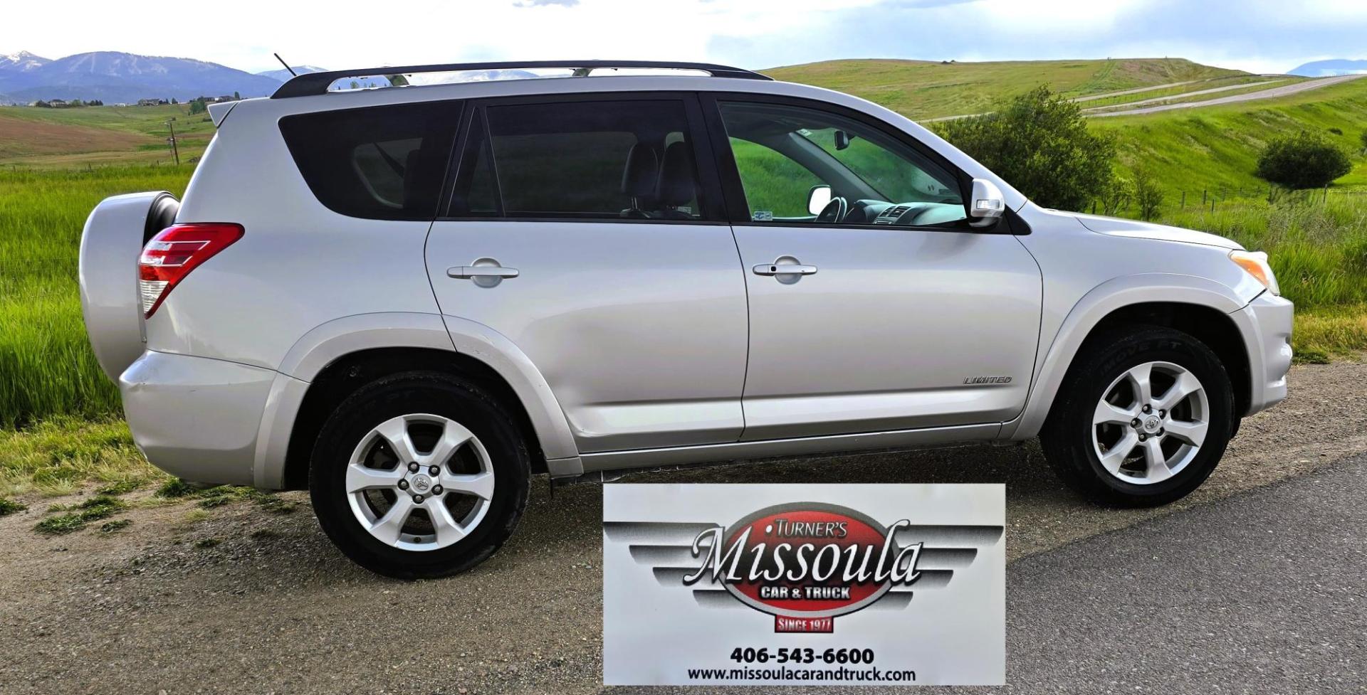 2012 Silver /Gray Toyota RAV4 Limited V6 4WD (2T3DK4DV5CW) with an 3.5L V6 DOHC 24V engine, 5-Speed Automatic transmission, located at 450 N Russell, Missoula, MT, 59801, (406) 543-6600, 46.874496, -114.017433 - Clean 2 Owner AWD Toyota SUV. Reliable 3.5L V6 Engine. Good Miles for a 2012, averaging less the 10K Miles a year. Heated Front Seats. Power Drivers Seat. Air. Cruise. Tilt. Backup Camera. AM FM CD Player. Bluetooth. Power Sunroof. Power Windows and Locks. We Finance through local Credit Unions. - Photo#4