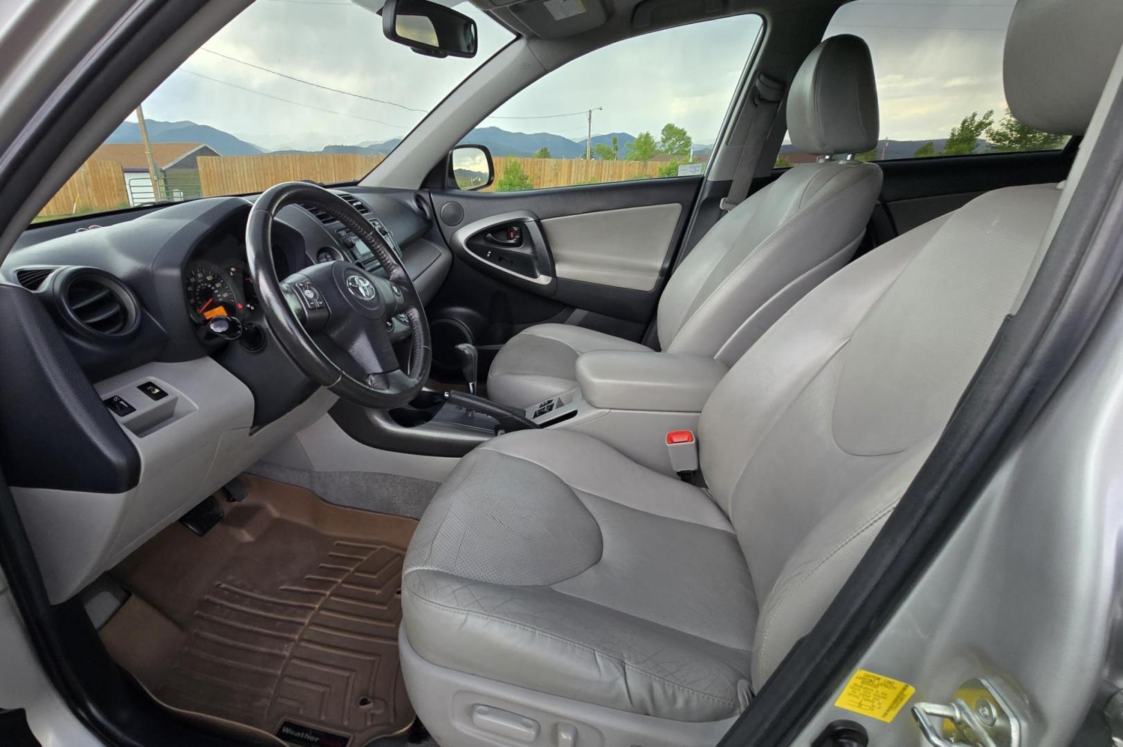2012 Silver /Gray Toyota RAV4 Limited V6 4WD (2T3DK4DV5CW) with an 3.5L V6 DOHC 24V engine, 5-Speed Automatic transmission, located at 450 N Russell, Missoula, MT, 59801, (406) 543-6600, 46.874496, -114.017433 - Clean 2 Owner AWD Toyota SUV. Reliable 3.5L V6 Engine. Good Miles for a 2012, averaging less the 10K Miles a year. Heated Front Seats. Power Drivers Seat. Air. Cruise. Tilt. Backup Camera. AM FM CD Player. Bluetooth. Power Sunroof. Power Windows and Locks. We Finance through local Credit Unions. - Photo#13