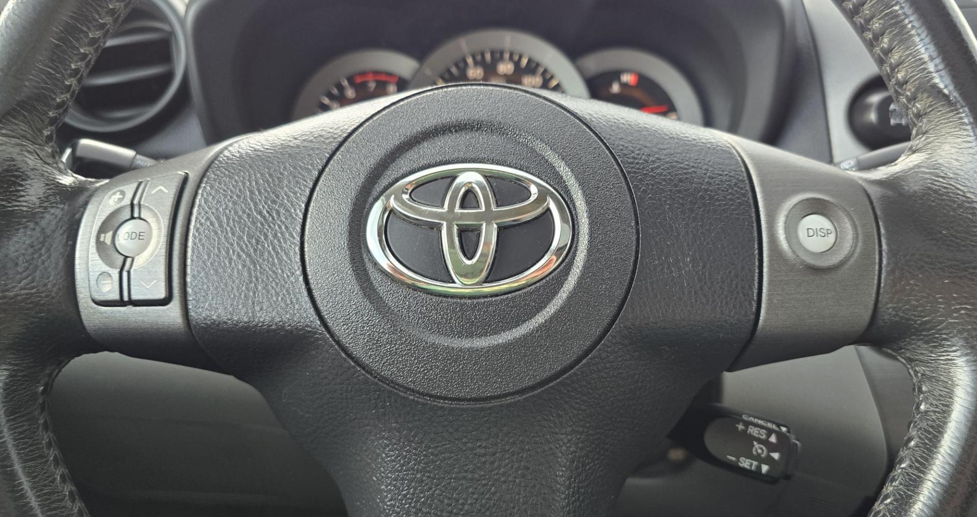 2012 Silver /Gray Toyota RAV4 Limited V6 4WD (2T3DK4DV5CW) with an 3.5L V6 DOHC 24V engine, 5-Speed Automatic transmission, located at 450 N Russell, Missoula, MT, 59801, (406) 543-6600, 46.874496, -114.017433 - Clean 2 Owner AWD Toyota SUV. Reliable 3.5L V6 Engine. Good Miles for a 2012, averaging less the 10K Miles a year. Heated Front Seats. Power Drivers Seat. Air. Cruise. Tilt. Backup Camera. AM FM CD Player. Bluetooth. Power Sunroof. Power Windows and Locks. We Finance through local Credit Unions. - Photo#16