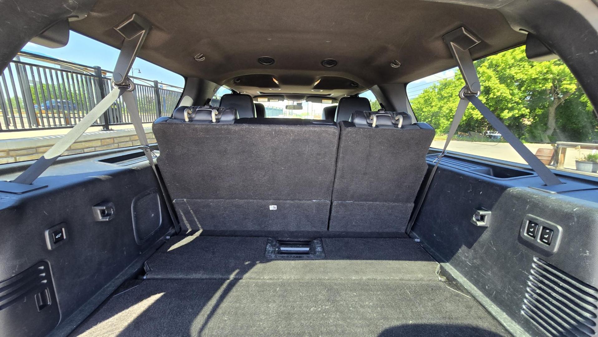 2015 Grey /Black Ford Expedition EL Limited 4WD (1FMJK2AT1FE) with an 3.5L V6 DOHC 24V FFV engine, 6-Speed Automatic transmission, located at 450 N Russell, Missoula, MT, 59801, (406) 543-6600, 46.874496, -114.017433 - This is a Whole Lot of Vehicle for the Money. 3.5L V8 Engine with enough Snort to move in a hurry. 3rd Row Seating. Front Seats are Heated and Cooled. Middle Bucket Seats are also heated. Front and Rear Climate Control. Power Sunroof. AM FM CD Player with Bluetooth. Remote Start. Towing. Built In Tr - Photo#4