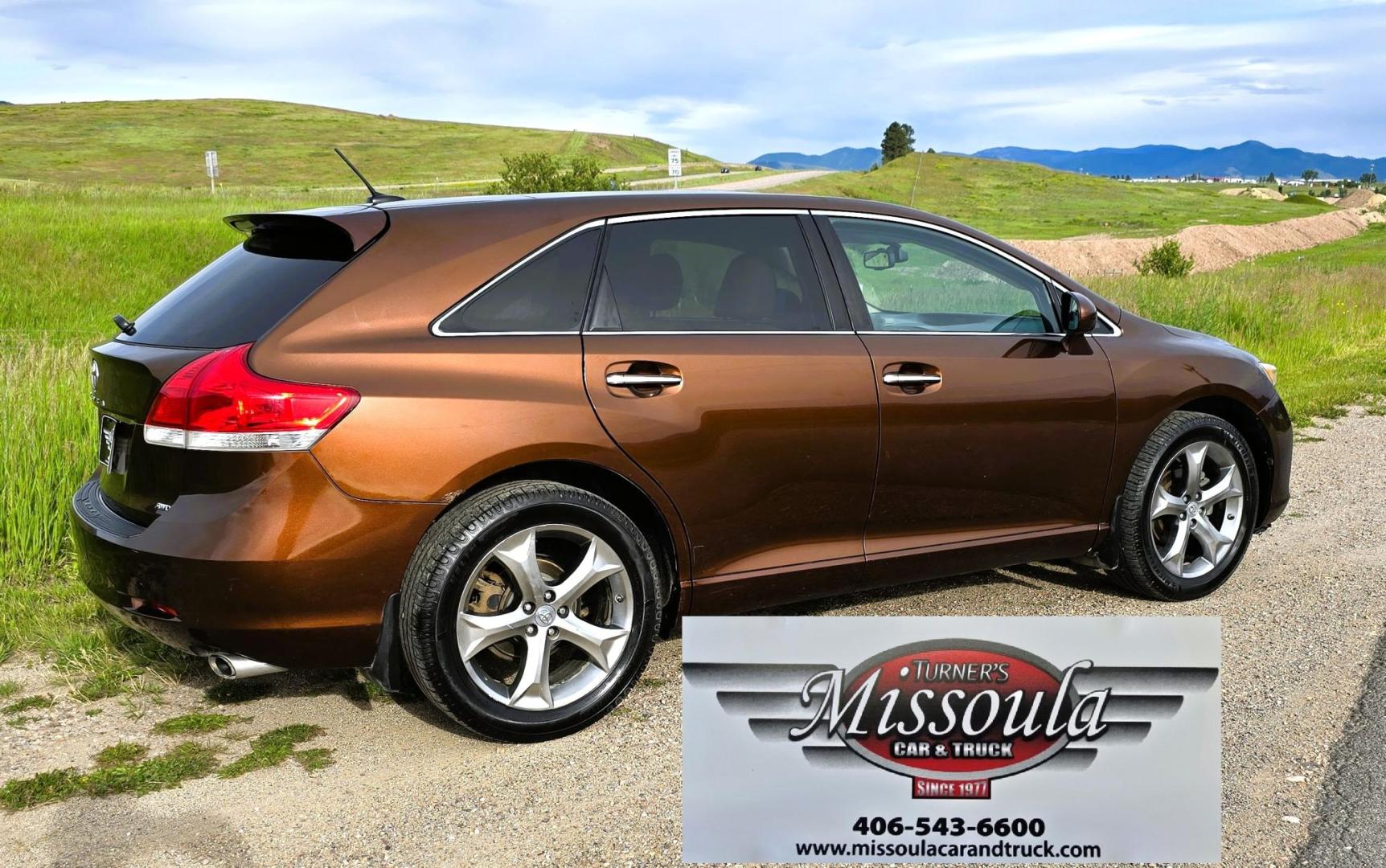 2011 Brown /White Toyota Venza AWD V6 (4T3BK3BB5BU) with an 3.5L V6 DOHC 24V engine, 6-Speed Automatic transmission, located at 450 N Russell, Missoula, MT, 59801, (406) 543-6600, 46.874496, -114.017433 - Beautiful Brown AWD Toyota SUV. Reliable 3.5L V6 Engine. 6 Speed Automatic Transmission. Nice Leather Interior. Heated Front Seats. Panoramic Sun Roof. Multi-Zone Climate Control. Air Conditioning. Cruise Control Tilt Wheel. Power Windows and Locks. AM FM SAT CD Player. Navigation. Bluetooth Audio - Photo#5