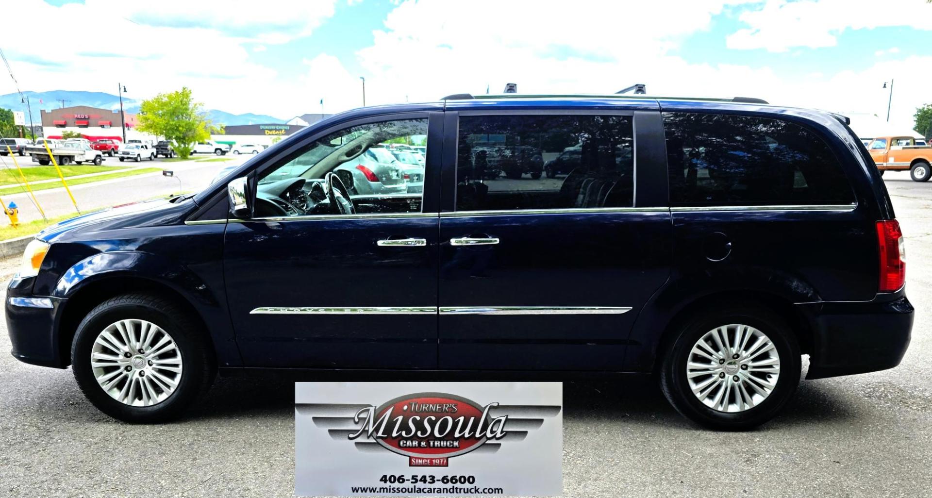 2013 Blue /Tan Chrysler Town & Country Limited (2C4RC1GG7DR) with an 3.6L V6 DOHC 24V engine, 6-Speed Automatic transmission, located at 450 N Russell, Missoula, MT, 59801, (406) 543-6600, 46.874496, -114.017433 - 2013 Town and Country FWD Mini-Van. These are getting hard to come by. This particular one has many features. 3.6L V6 Engine. 3rd Row Seating. Heated Front and Middle Seats. Heated Steering Wheel. DVD Entertainment System for the 2nd and 3rd Rows. Navigation. Bluetooth. AM FM SAT CD Player. Power Sl- Photo#5