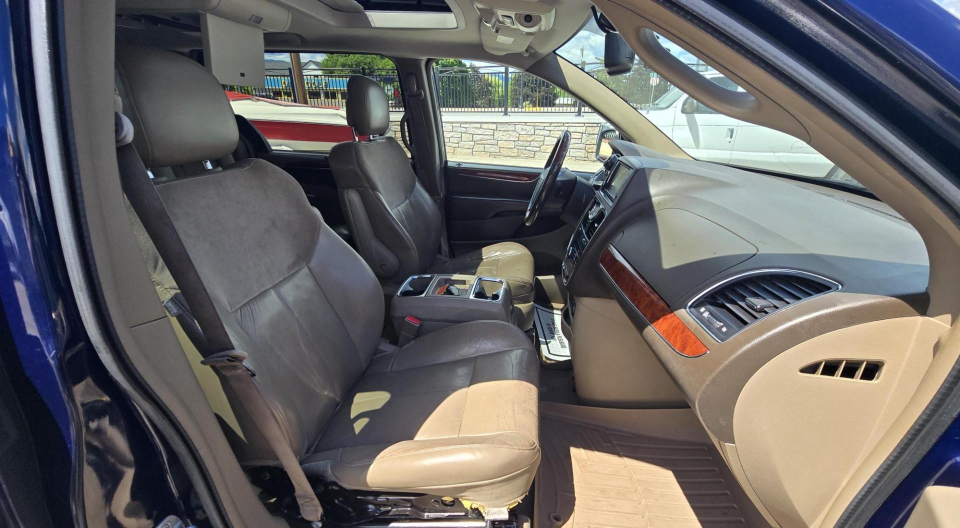 2013 Blue /Tan Chrysler Town & Country Limited (2C4RC1GG7DR) with an 3.6L V6 DOHC 24V engine, 6-Speed Automatic transmission, located at 450 N Russell, Missoula, MT, 59801, (406) 543-6600, 46.874496, -114.017433 - 2013 Town and Country FWD Mini-Van. These are getting hard to come by. This particular one has many features. 3.6L V6 Engine. 3rd Row Seating. Heated Front and Middle Seats. Heated Steering Wheel. DVD Entertainment System for the 2nd and 3rd Rows. Navigation. Bluetooth. AM FM SAT CD Player. Power Sl- Photo#13