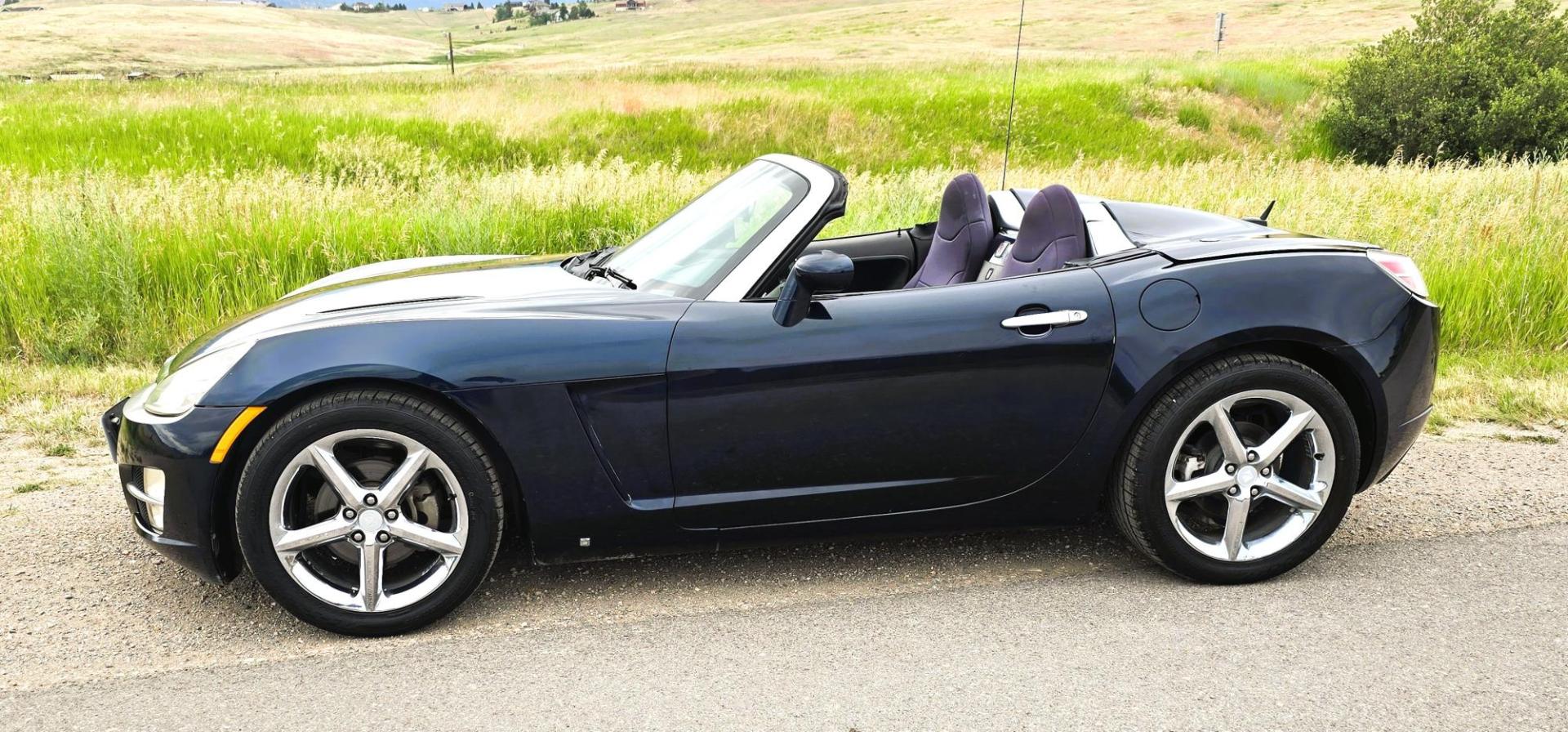 2007 Blue /Black Saturn Sky Convertible (1G8MB35B07Y) with an 2.4L L4 DOHC 16V engine, Automatic transmission, located at 450 N Russell, Missoula, MT, 59801, (406) 543-6600, 46.874496, -114.017433 - Photo#2