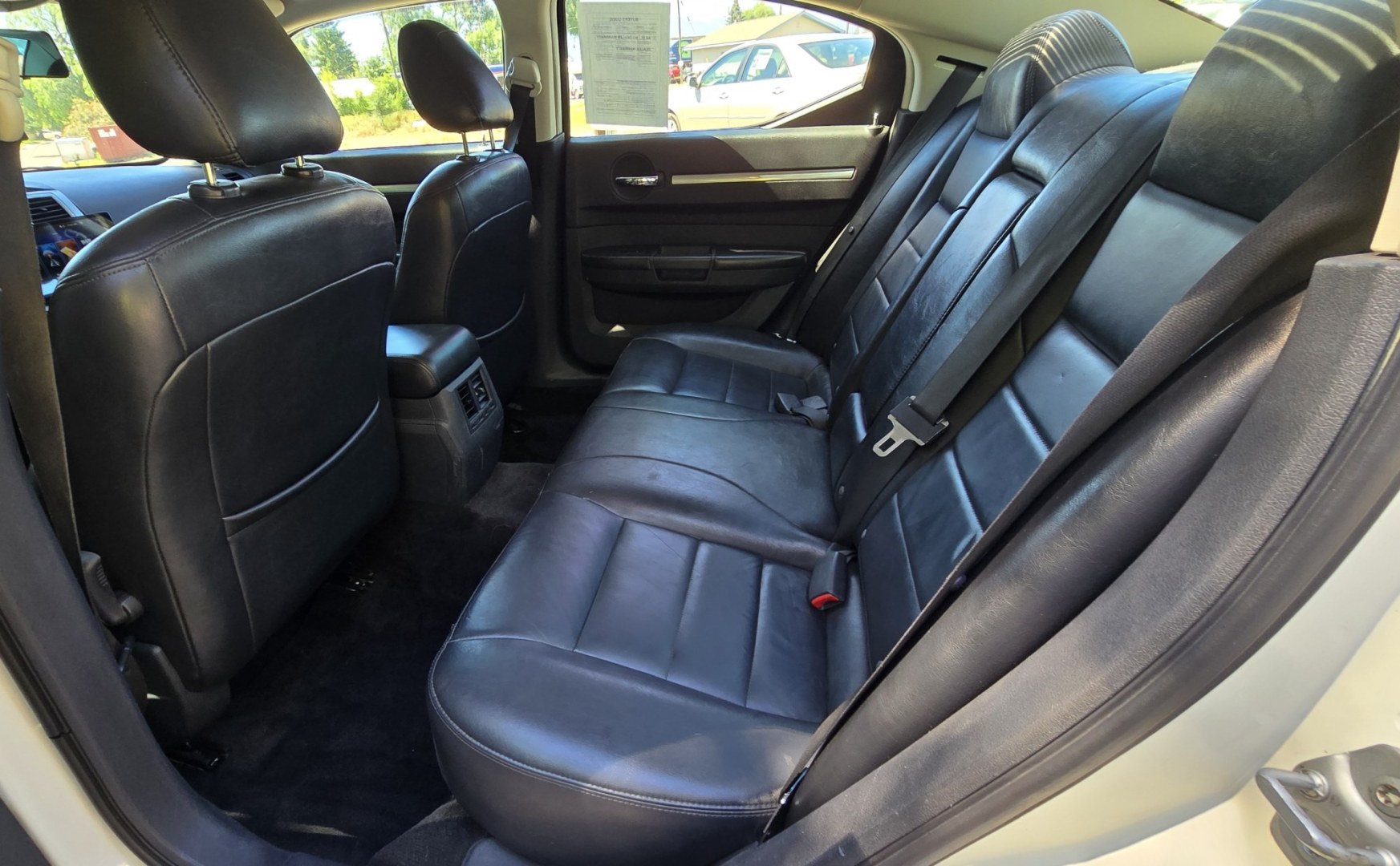 2008 White /Black Dodge Charger R/T AWD (2B3KK53H68H) with an 5.7L V8 OHV 16V engine, Automatic transmission, located at 450 N Russell, Missoula, MT, 59801, (406) 543-6600, 46.874496, -114.017433 - Yup. It's Got a Hemi. Former Law Enforcement Charger. 5.7L V8 that runs and sounds amazing. Sunroof. Remote Engine Start. Aftermarket Touch Screen Stereo. Power Windows and Locks. Air Conditioning.Heated Front Seats. Huge Trunk, Cruise Control. Has some rust but this baby scoots right down the road- Photo#10