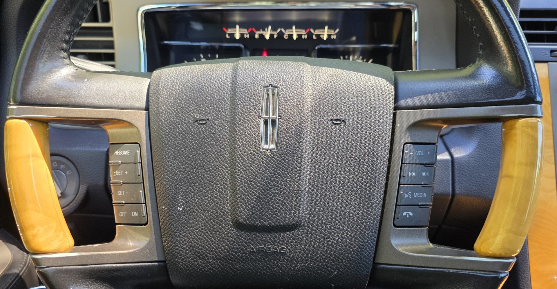 2013 Brown /Brown Lincoln Navigator L L 4WD (5LMJJ3J58DE) with an 5.4L V8 SOHC 24V engine, 6-Speed Automatic transmission, located at 450 N Russell, Missoula, MT, 59801, (406) 543-6600, 46.874496, -114.017433 - Gorgeous Metallic Kodiak Brown 4WD SUV with a 5.4L V8 Engine. Seats Eight People with room to spare. Nice Brown Leather Interior. Heated and Cooled Front Power Seats. Heated Middle Seats. Moon Roof. Navigation. 6 CD Changer. Touch Screen Stereo. Adjustable Foot Pedals. Front and Rear Climate Control- Photo#20