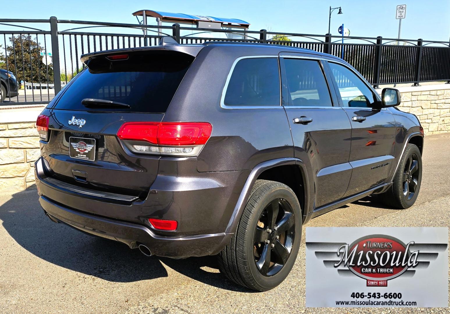 2014 Grey /Black Jeep Grand Cherokee Laredo 4WD (1C4RJFAG3EC) with an 3.6L V6 DOHC 24V engine, 5-Speed Automatic transmission, located at 450 N Russell, Missoula, MT, 59801, (406) 543-6600, 46.874496, -114.017433 - Stylish Jeep Grand Cherokee Altitude AWD. Reliable 3.6L V6 Engine. Heated Front Seats. Heated Steering Wheel. Power Sunroof. Power Windows and Locks. AM FM XM. Bluetooth Audio and Phone Connection. Toyo Tires. Power Liftgate. Very Comfortable to drive. We Finance through local Credit Unions. W- Photo#6