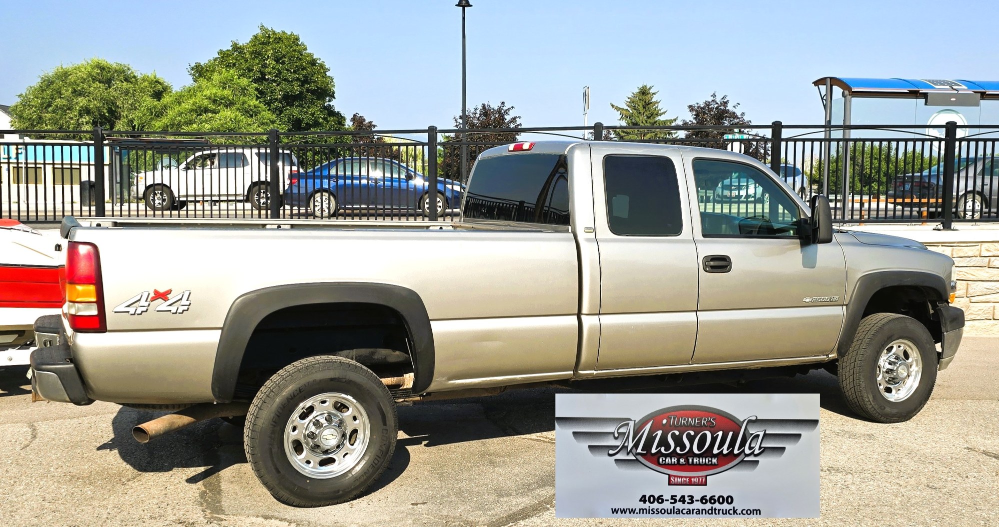 photo of 2002 Chevrolet Silverado 2500HD Ext. Cab Long Bed 4WD Only 63K Miles!
