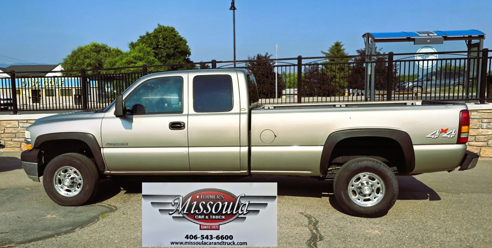 2002 Pewter /Brown Chevrolet Silverado 2500HD Ext. Cab Long Bed 4WD (1GCHK29U62E) with an 6.0L V8 OHV 16V engine, Automatic transmission, located at 450 N Russell, Missoula, MT, 59801, (406) 543-6600, 46.874496, -114.017433 - You read that right. Only 63,239 Miles. 4WD. 6.0L V8 Engine. Long Box. Extended Cab 4 Door. Automatic Transmission. Body is Very Straight. Air Conditioning. Cruise Control. Tilt Steering. Power Windows and Locks. Aftermarket Touch Screen Stereo with Bluetooth Audio and Phone Connection. Clean Title- Photo#4