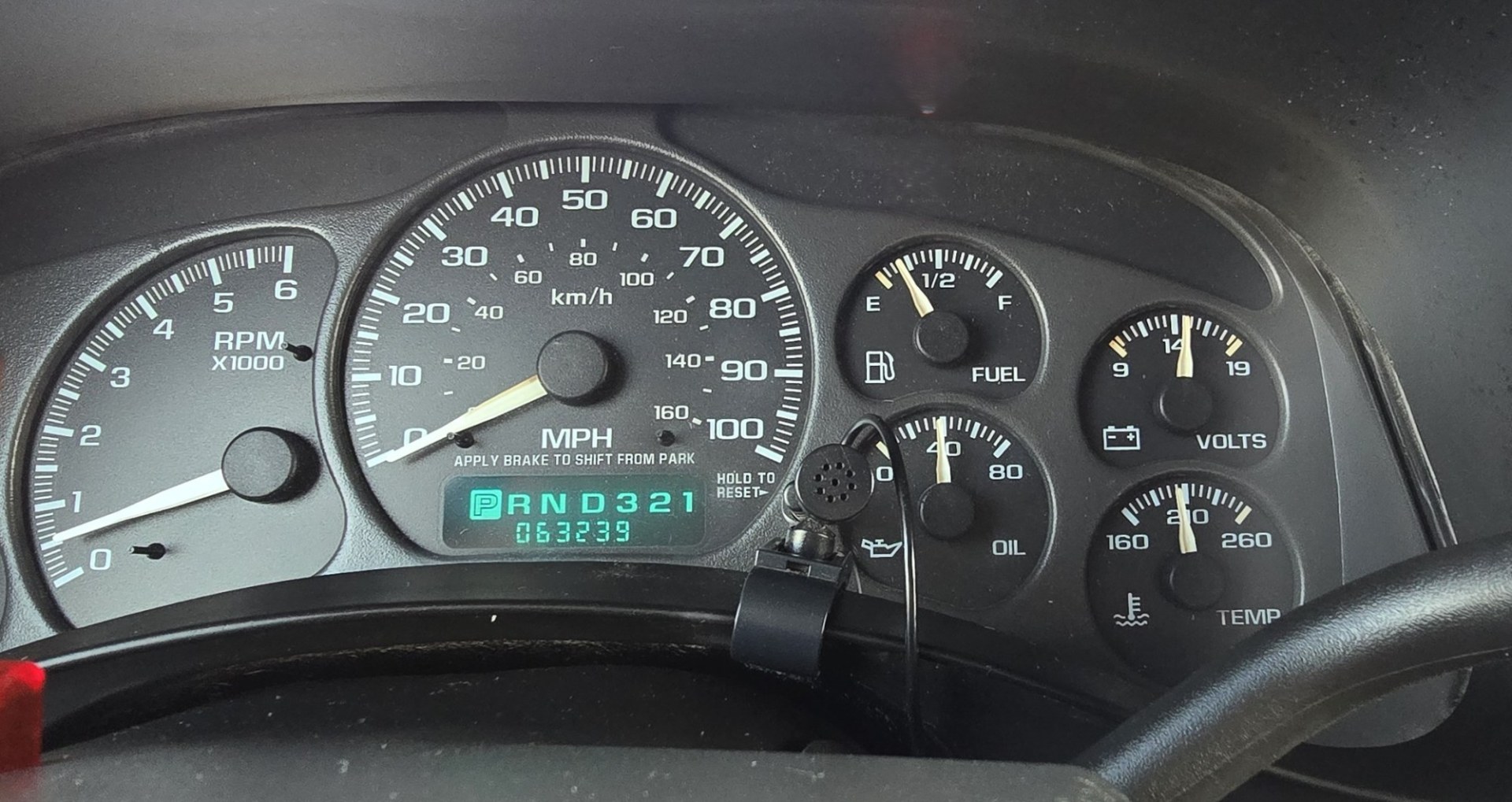 2002 Pewter /Brown Chevrolet Silverado 2500HD Ext. Cab Long Bed 4WD (1GCHK29U62E) with an 6.0L V8 OHV 16V engine, Automatic transmission, located at 450 N Russell, Missoula, MT, 59801, (406) 543-6600, 46.874496, -114.017433 - You read that right. Only 63,239 Miles. 4WD. 6.0L V8 Engine. Long Box. Extended Cab 4 Door. Automatic Transmission. Body is Very Straight. Air Conditioning. Cruise Control. Tilt Steering. Power Windows and Locks. Aftermarket Touch Screen Stereo with Bluetooth Audio and Phone Connection. Clean Title- Photo#10